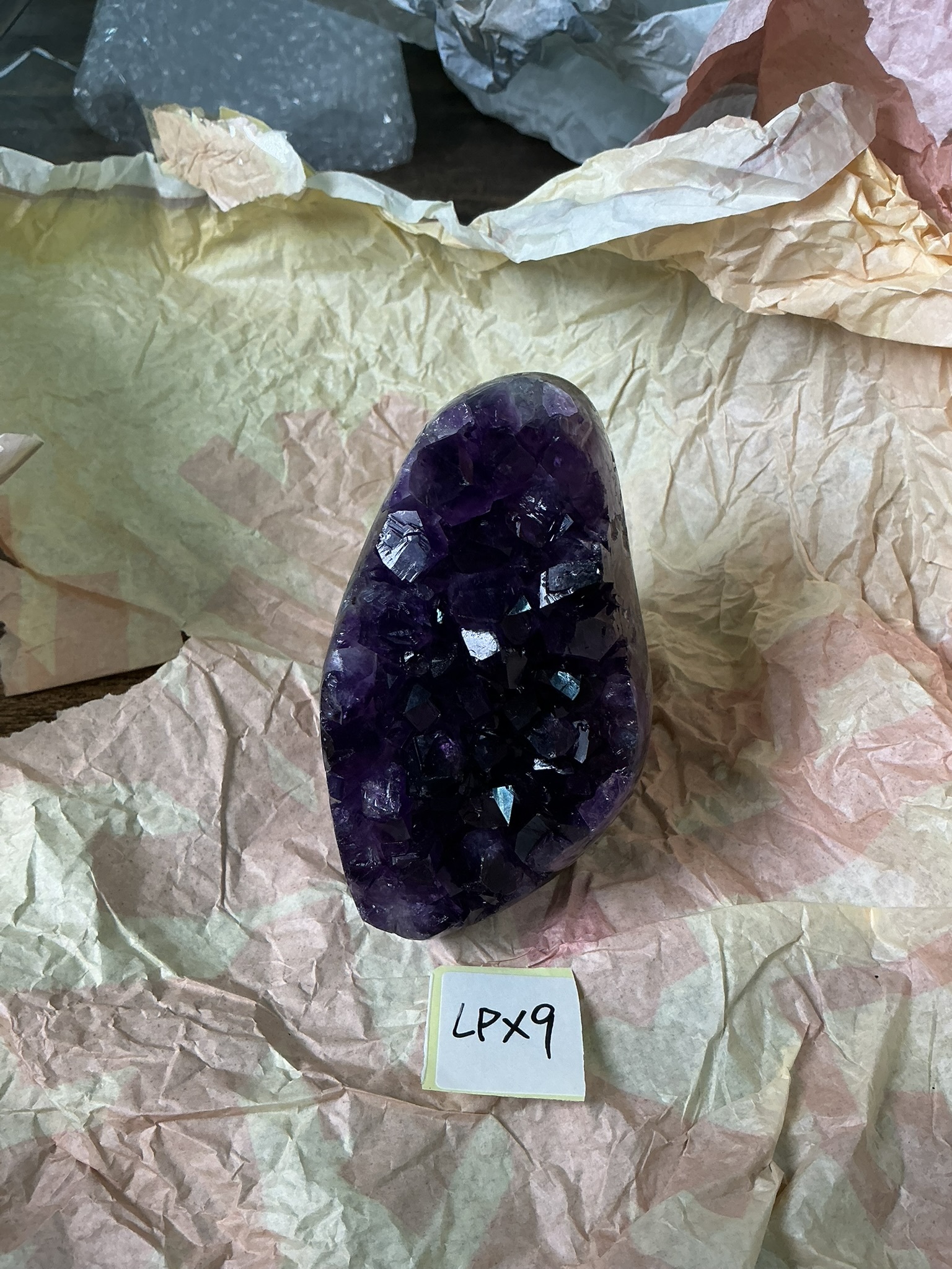 ZB391 LPX9 紫水晶擺件 0.46-0.64kg