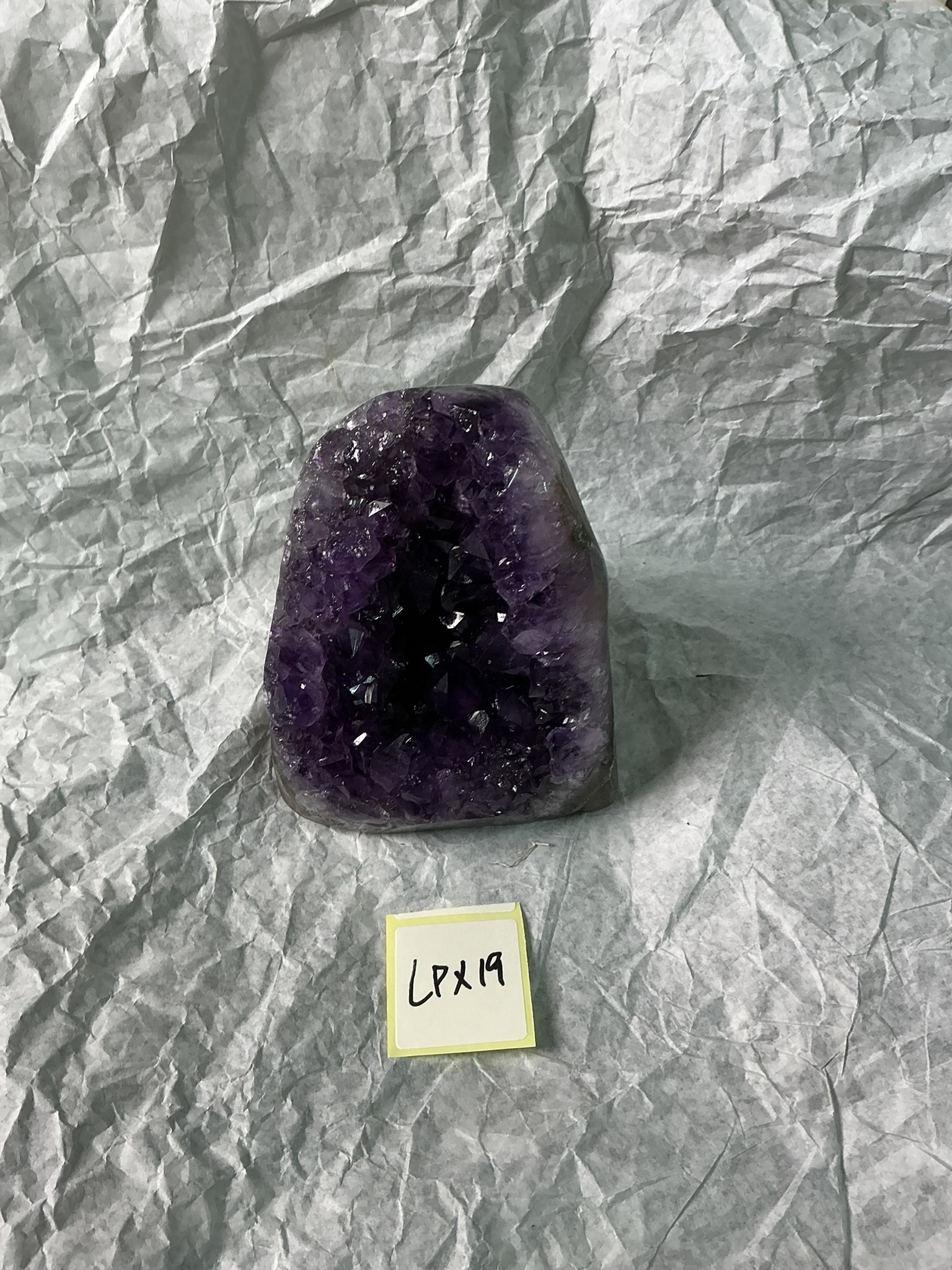 ZB401 LPX19 紫水晶擺件 0.46-0.64kg