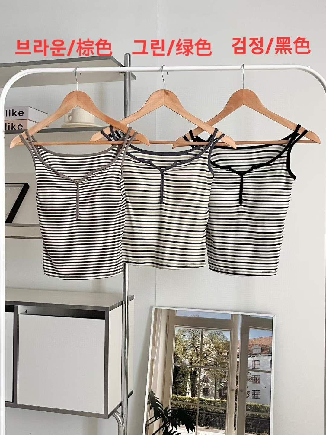 VA6104 莫代爾胸墊條紋鈕扣背心