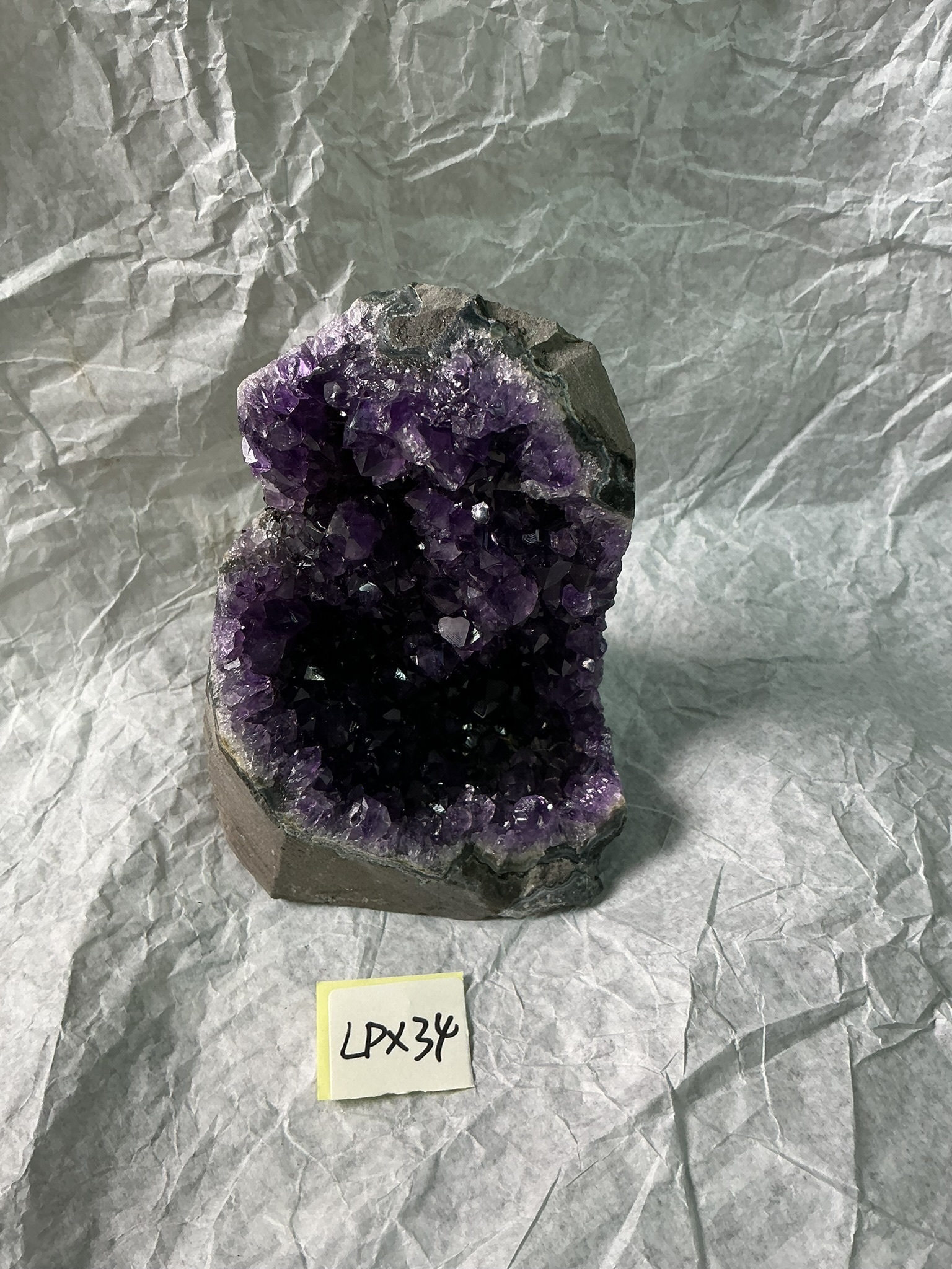 ZB416 LPX34 紫水晶擺件 0.46-0.64kg