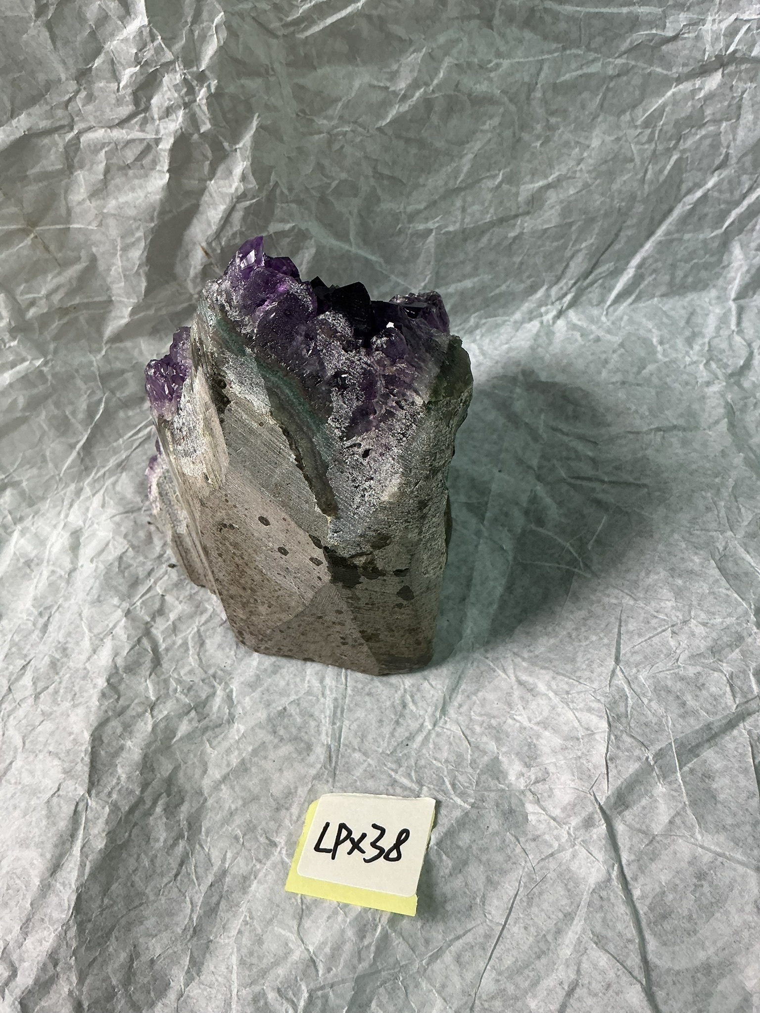 ZB420 LPX38 紫水晶擺件 0.46-0.64kg