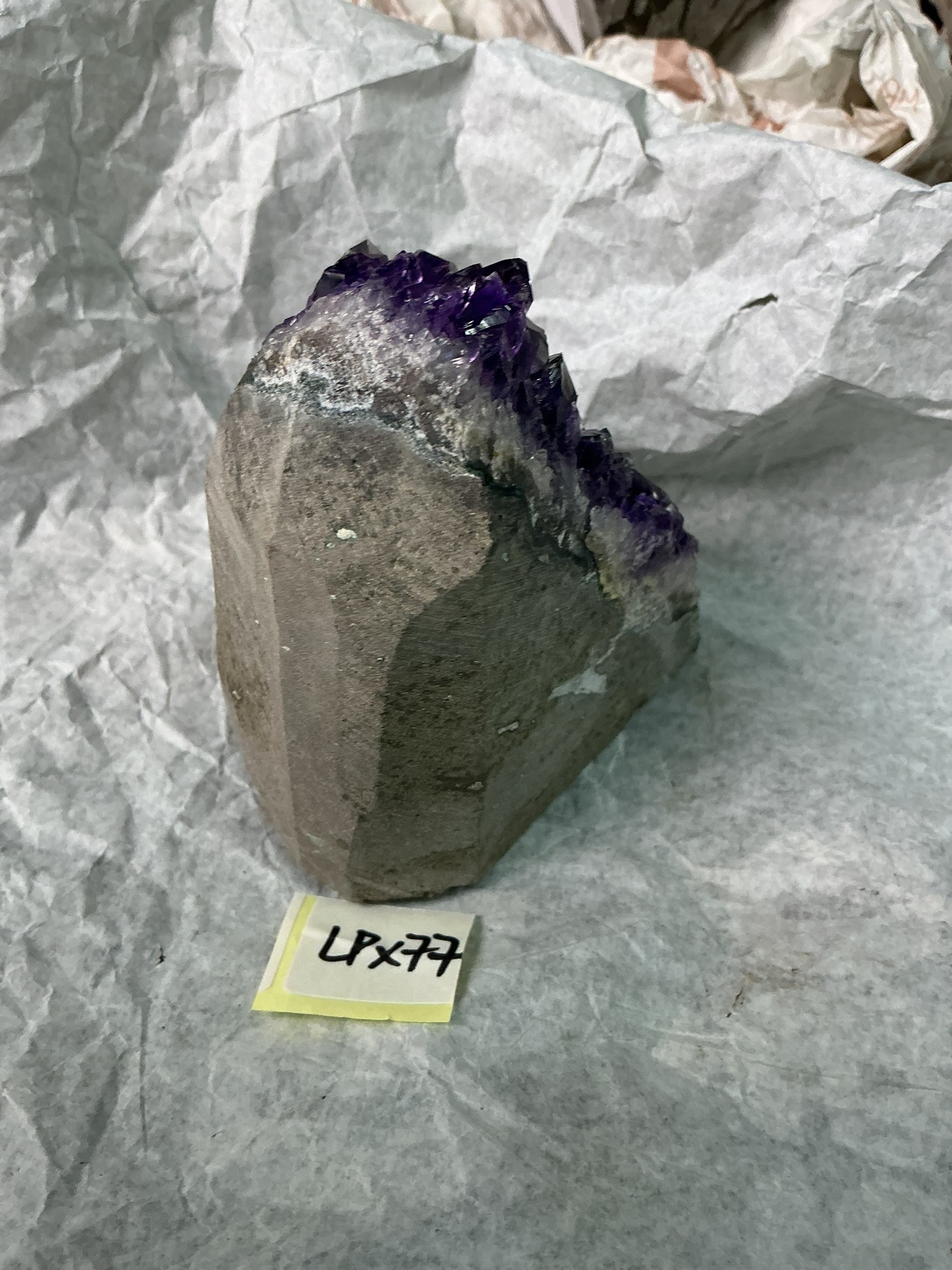 ZB459 LPX77 紫水晶擺件 0.46-0.64kg