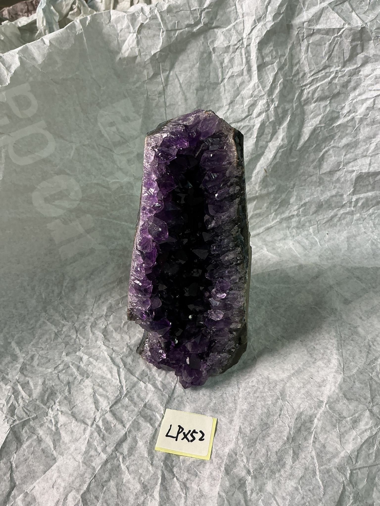 ZB434 LPX52 紫水晶擺件 0.46-0.64kg