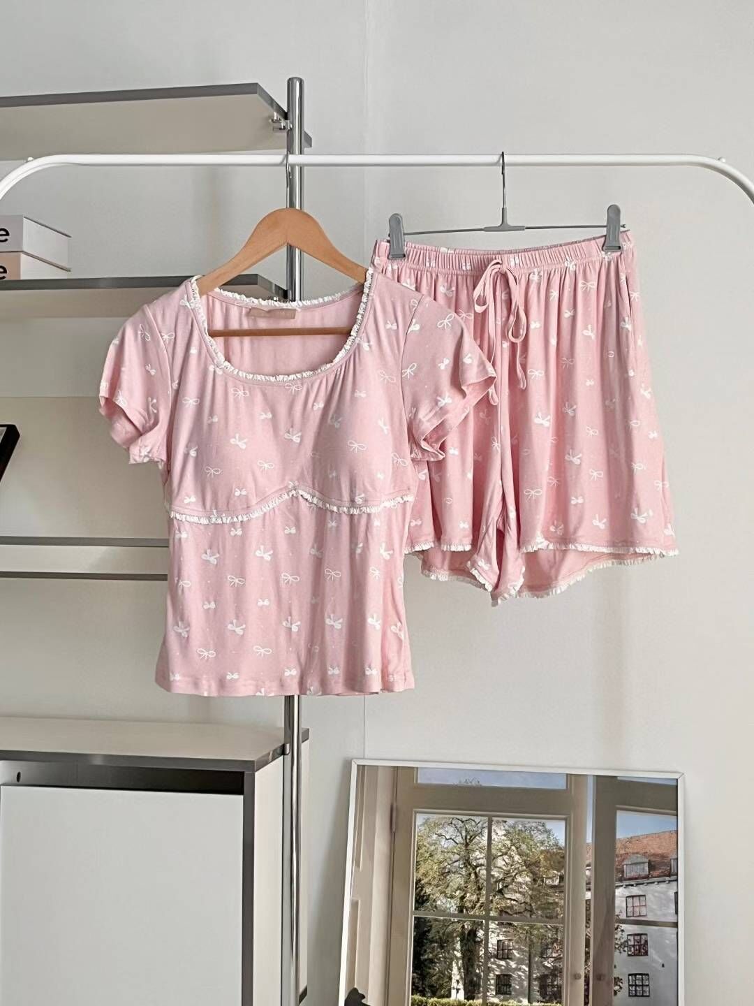 VA6125 蝴蝶結皺皺邊睡衣