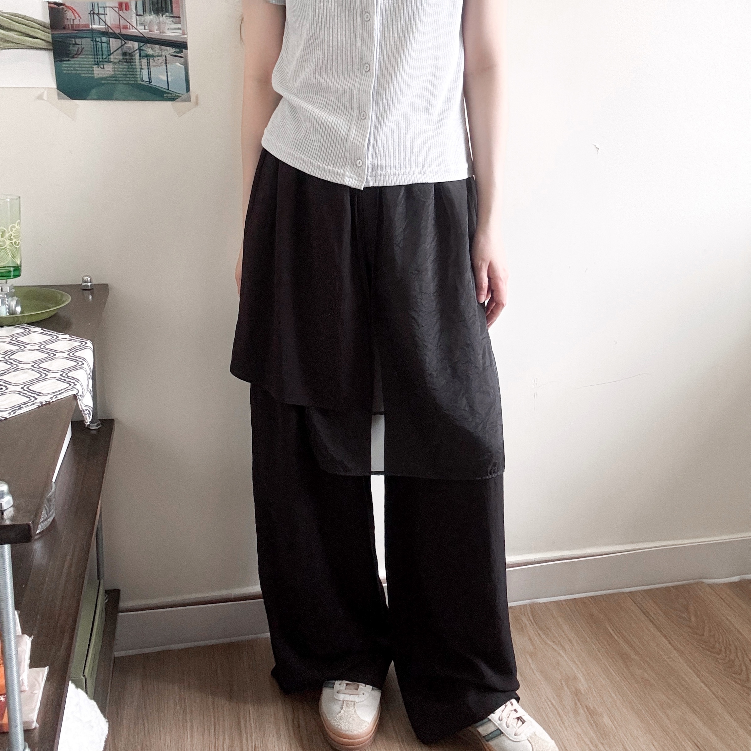 設計款屁簾裙褲