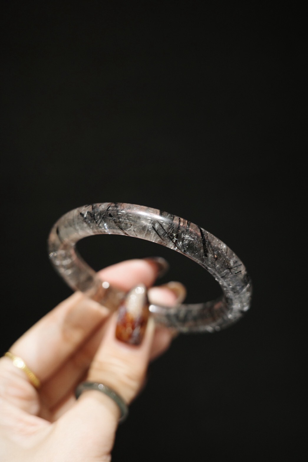 交疊的鎧甲｜高品黑髮晶｜54圈口