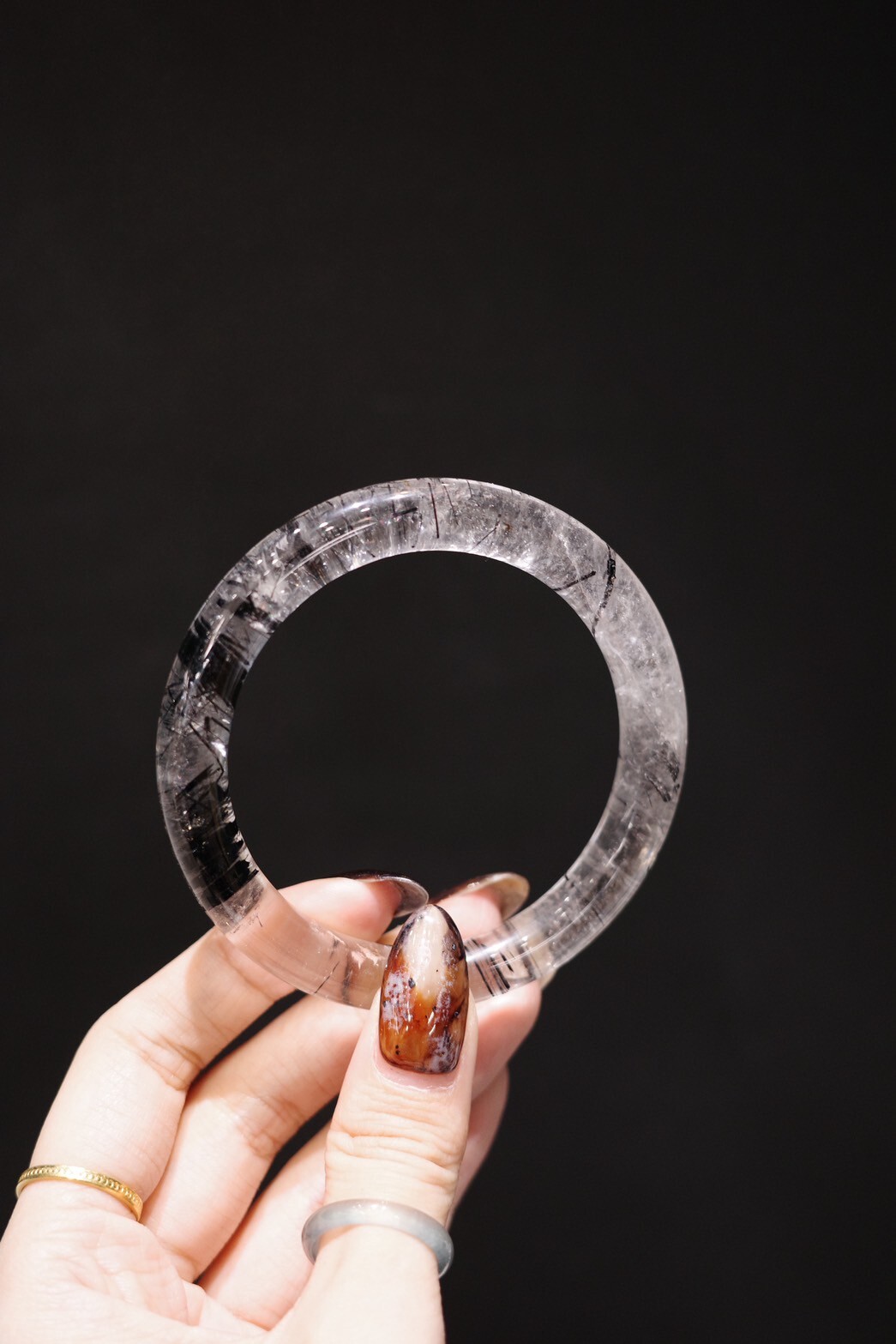 交疊的鎧甲｜高品黑髮晶｜59圈口