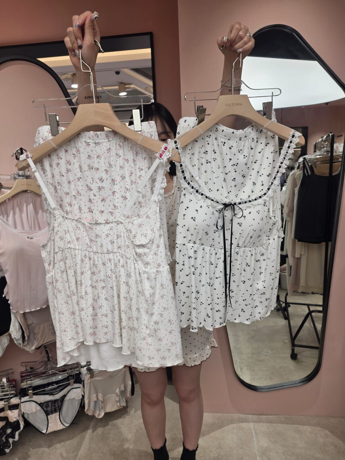 VA6169 緞帶蝴蝶結碎花睡衣