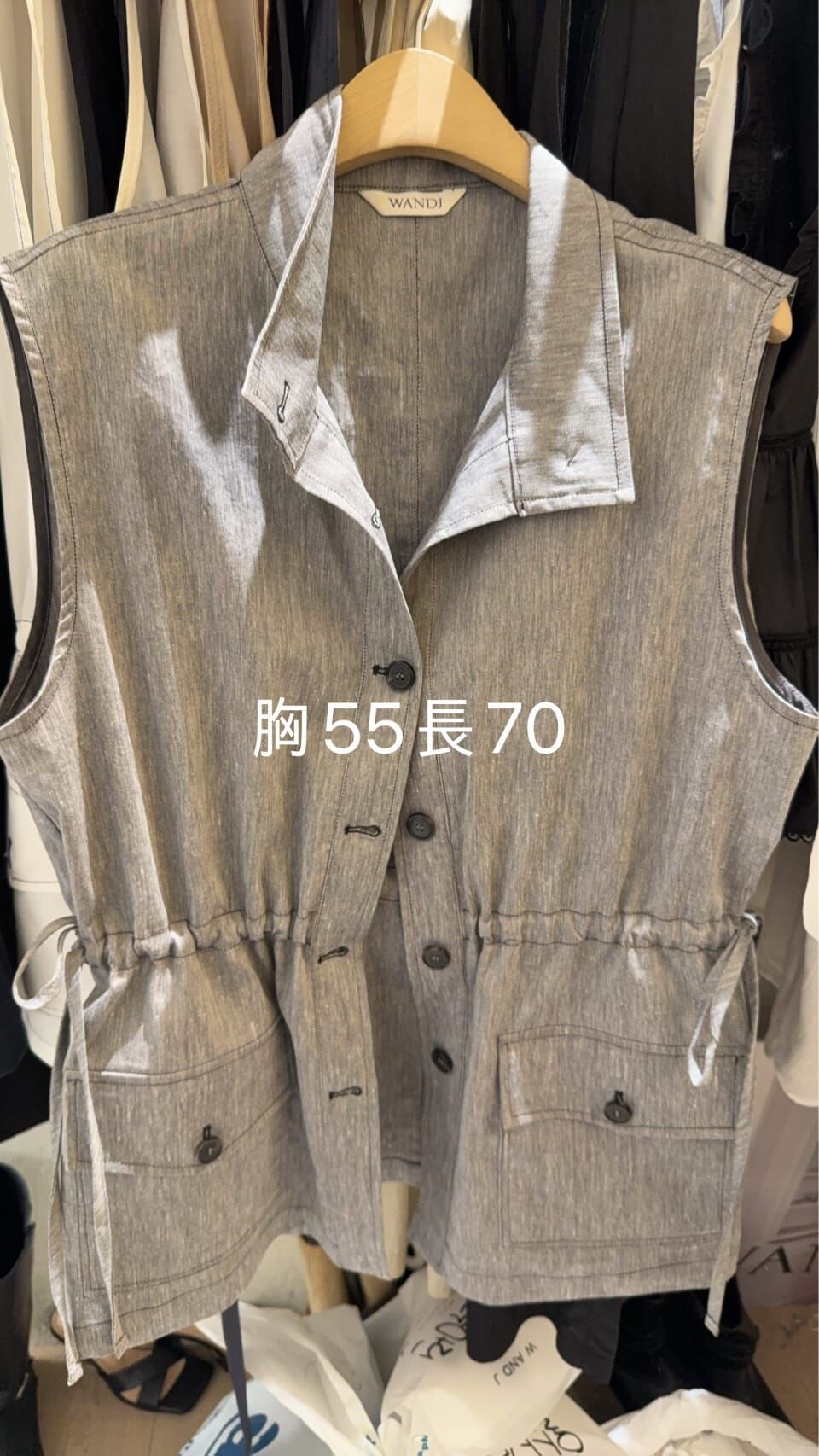 WJ6110 排扣企領口袋背心上衣