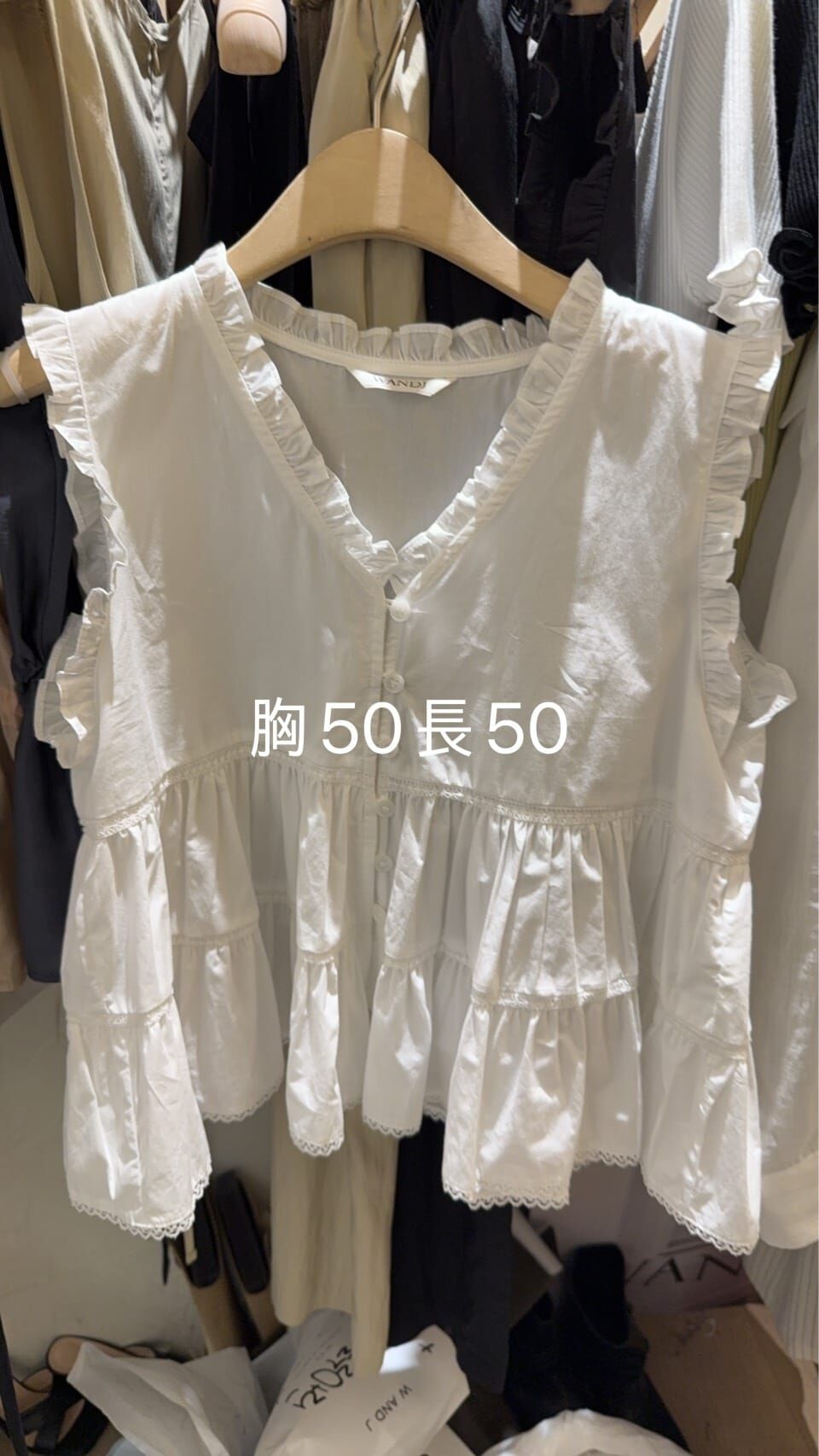 WJ6108 娃娃版花邊上衣