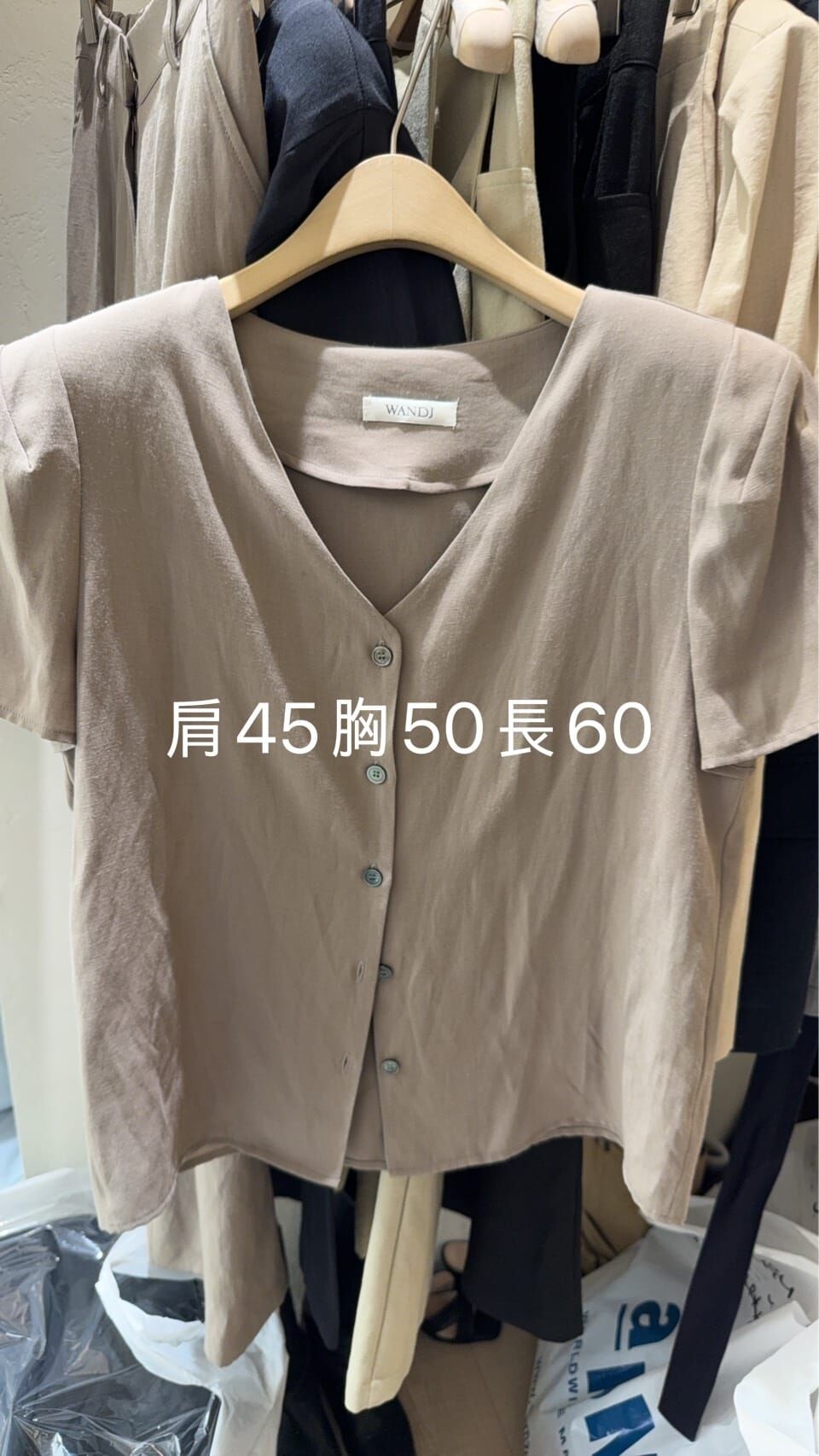 WJ6102 東南亞風排扣透氣上衣