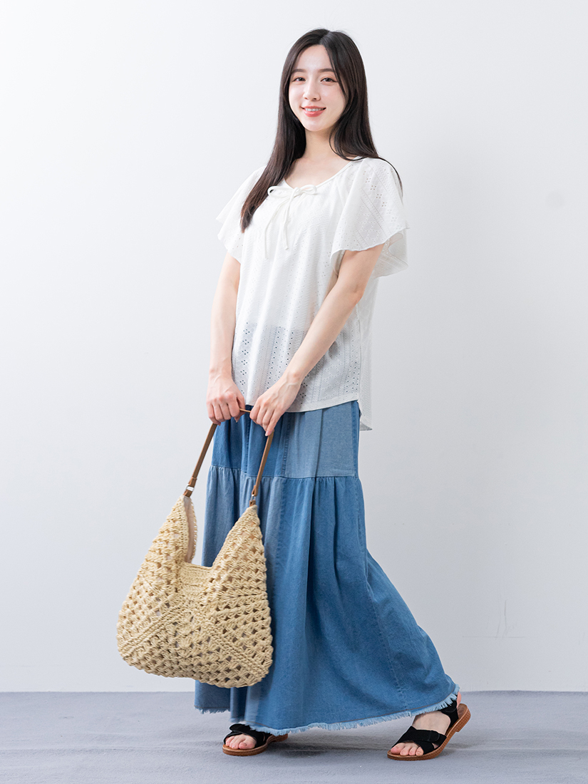 簍空緹花針織上衣雙色拼接細褶牛仔長裙
