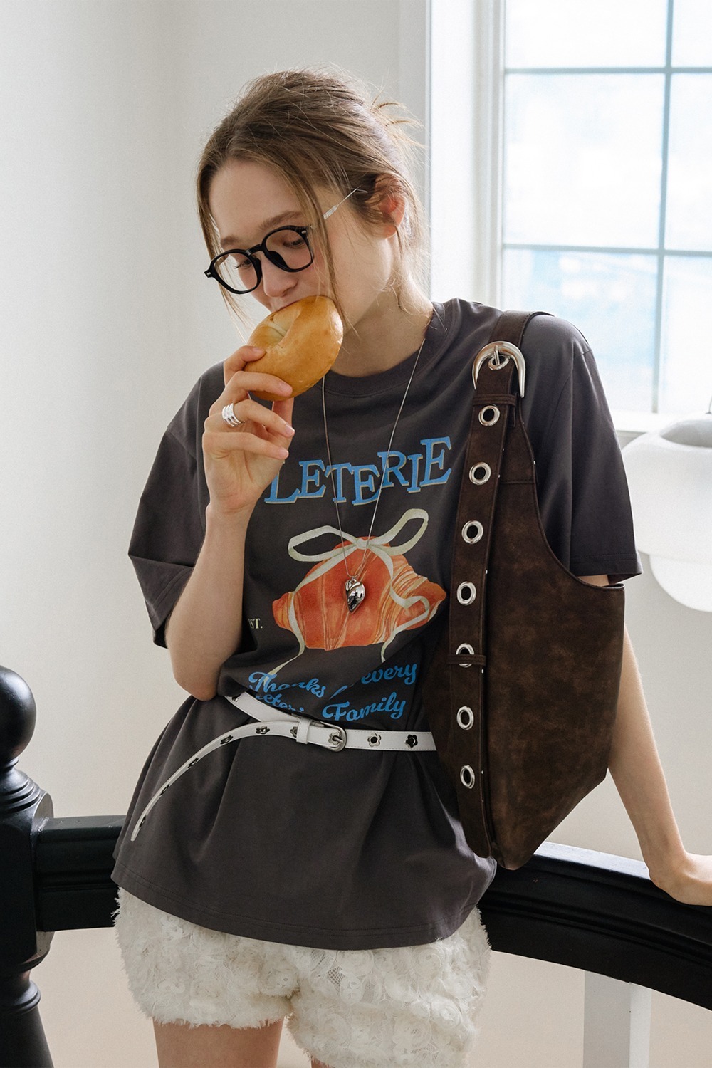 LETERIE｜RIBBON CROISSANT T-SHIRTS (2colors)