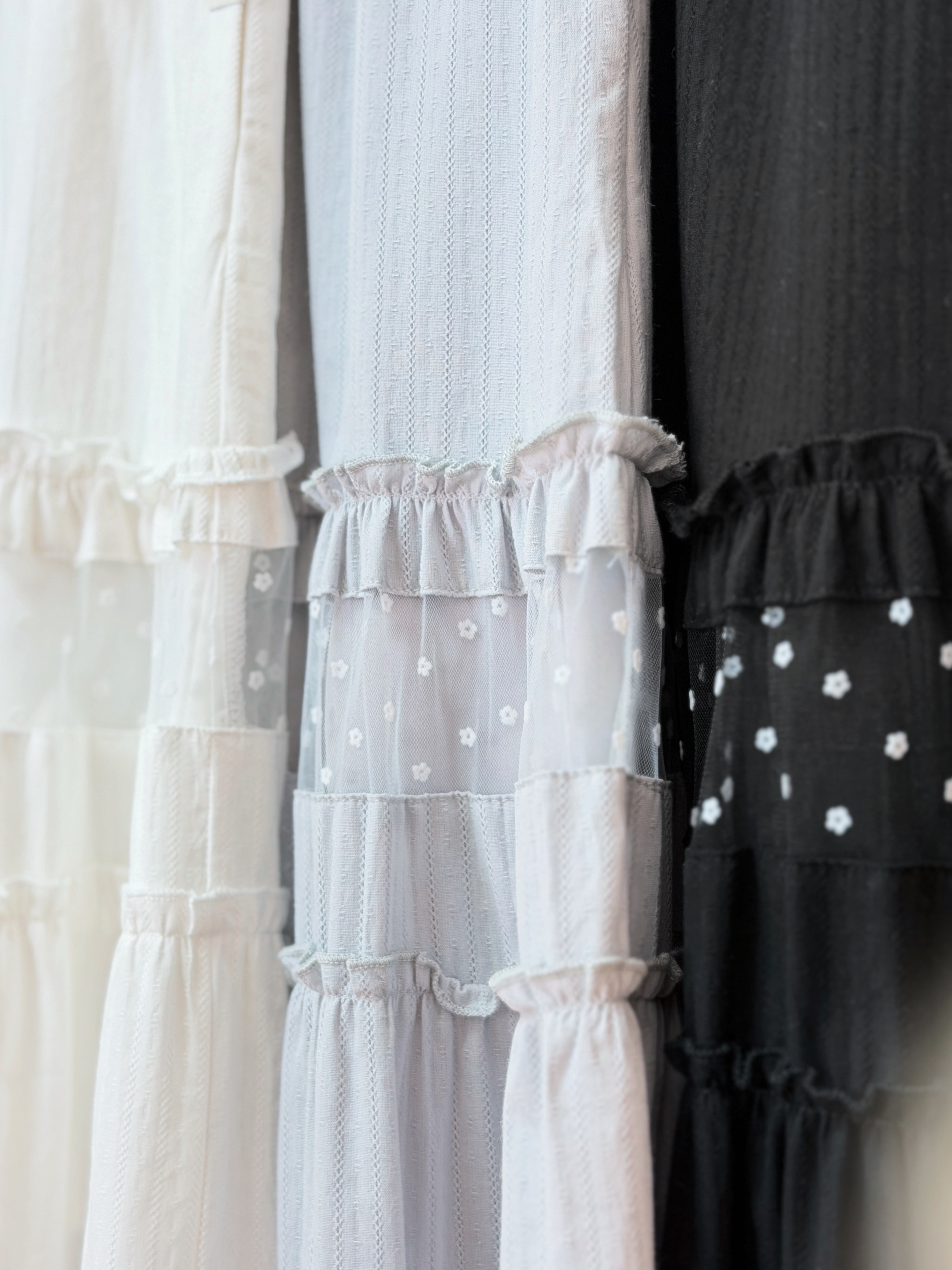 三色 / 小花透明間層蛋糕裙 / Dotted Floral Tulle Tiered Skirt