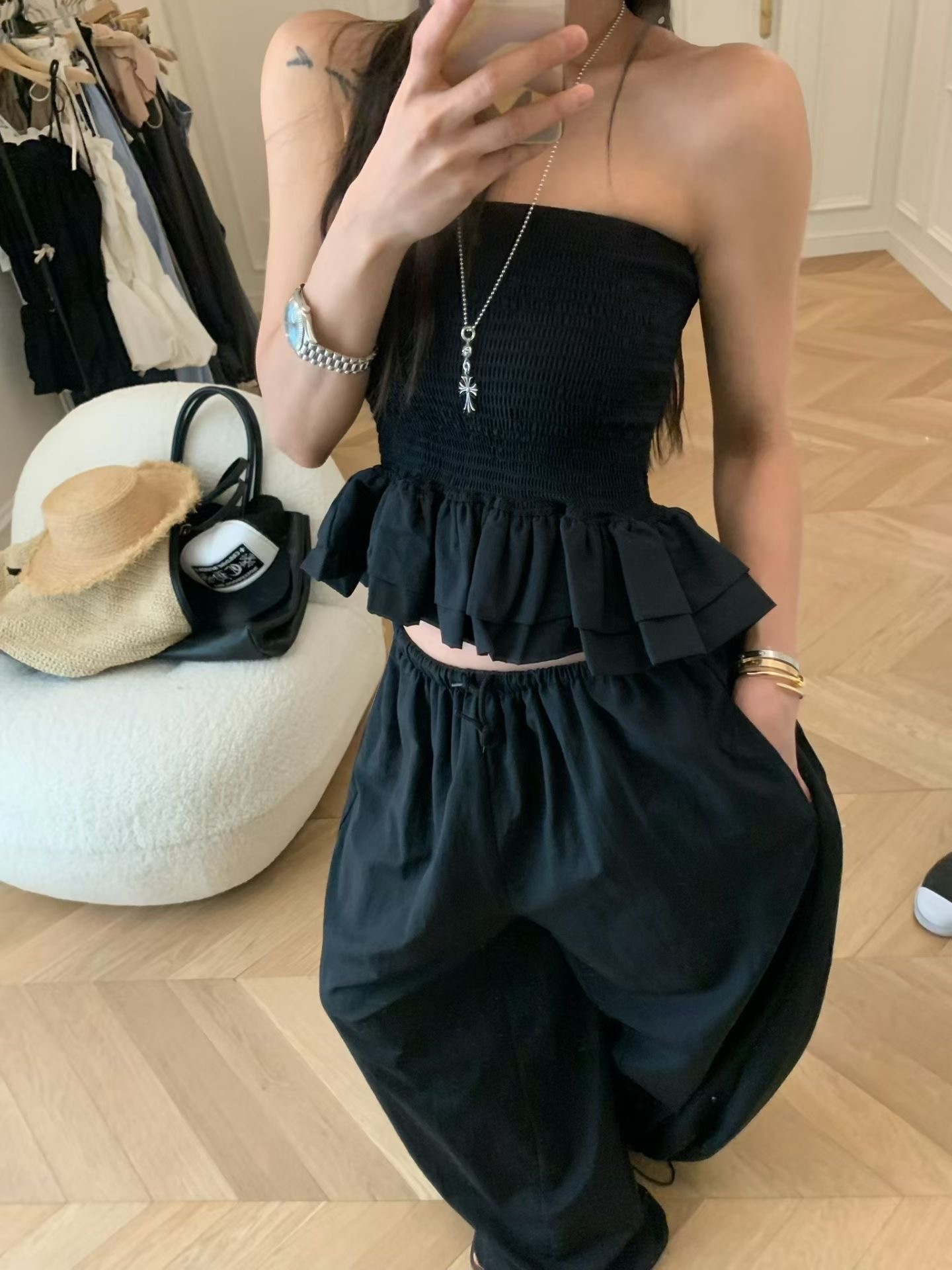 🇰🇷(預購)#AP05荷葉平口背心(深灰/淺灰/白/黑)