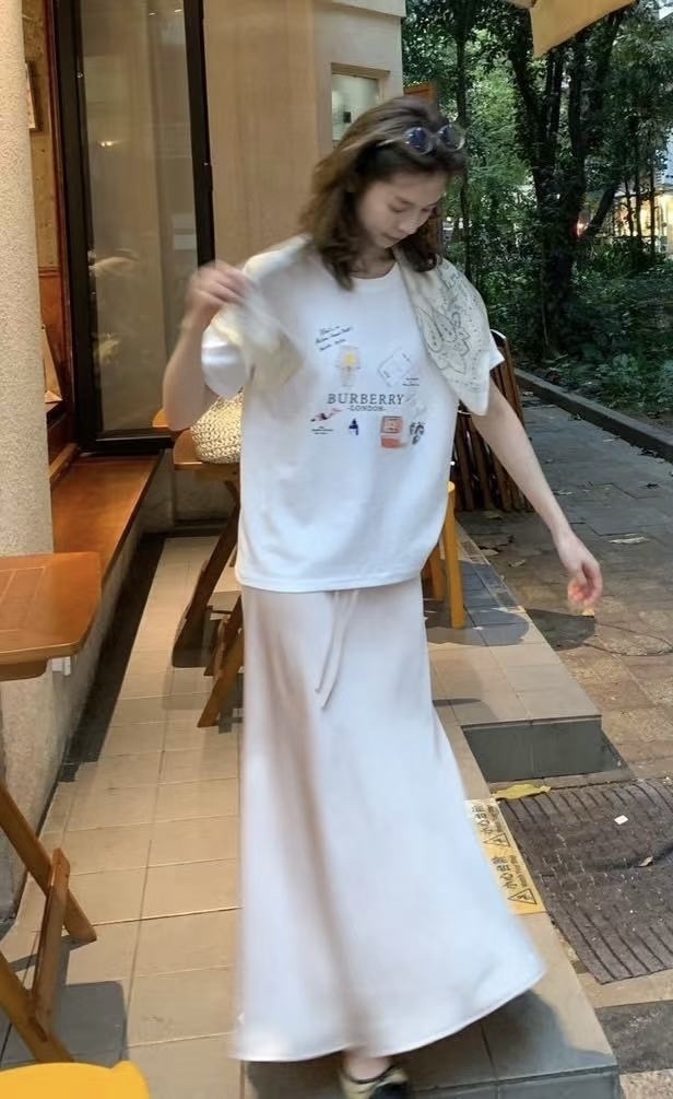 804 綁帶光感緞面裙