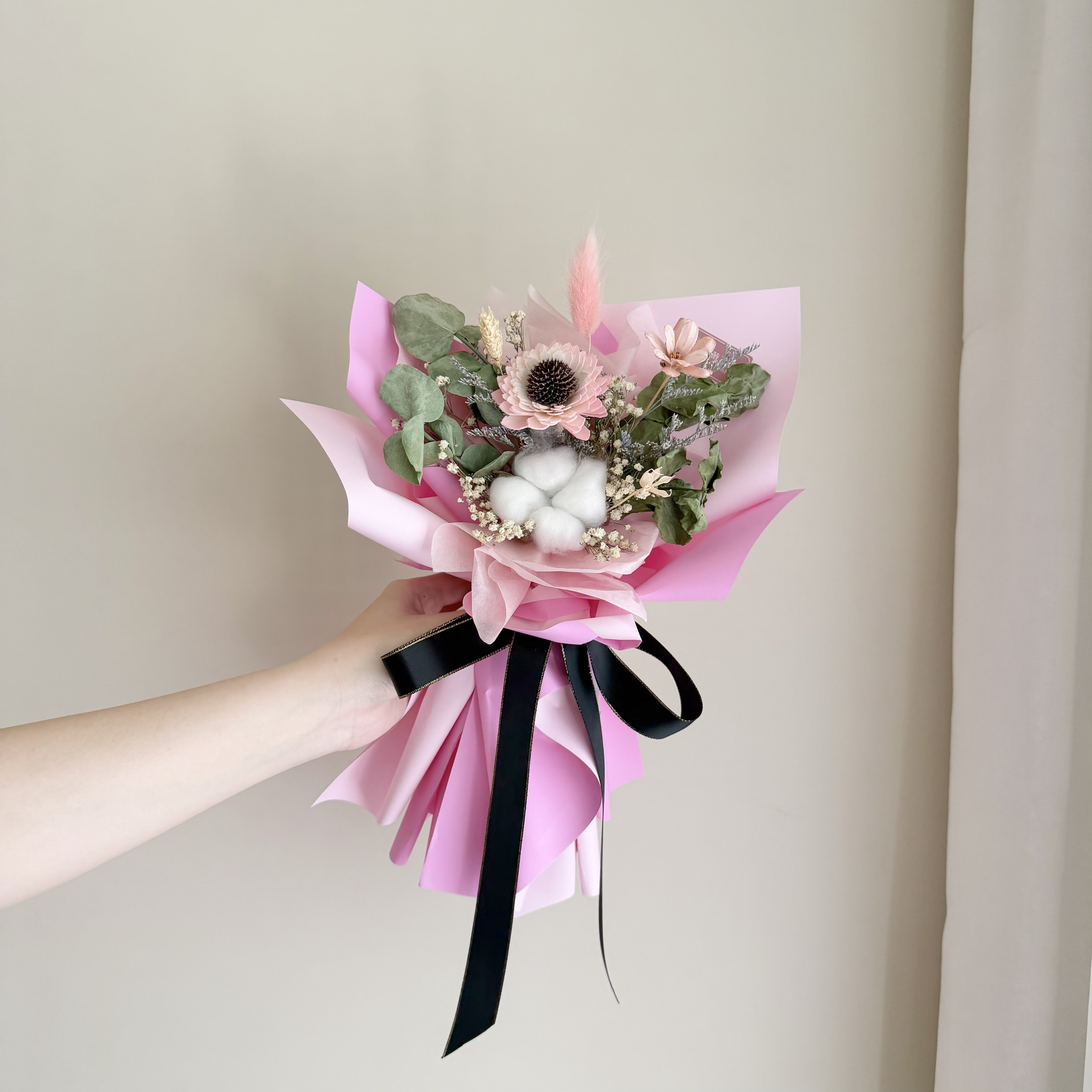乾燥花束(粉色系/小型)【雙色包裝】｜畢業花束、謝師花束、索拉向日葵