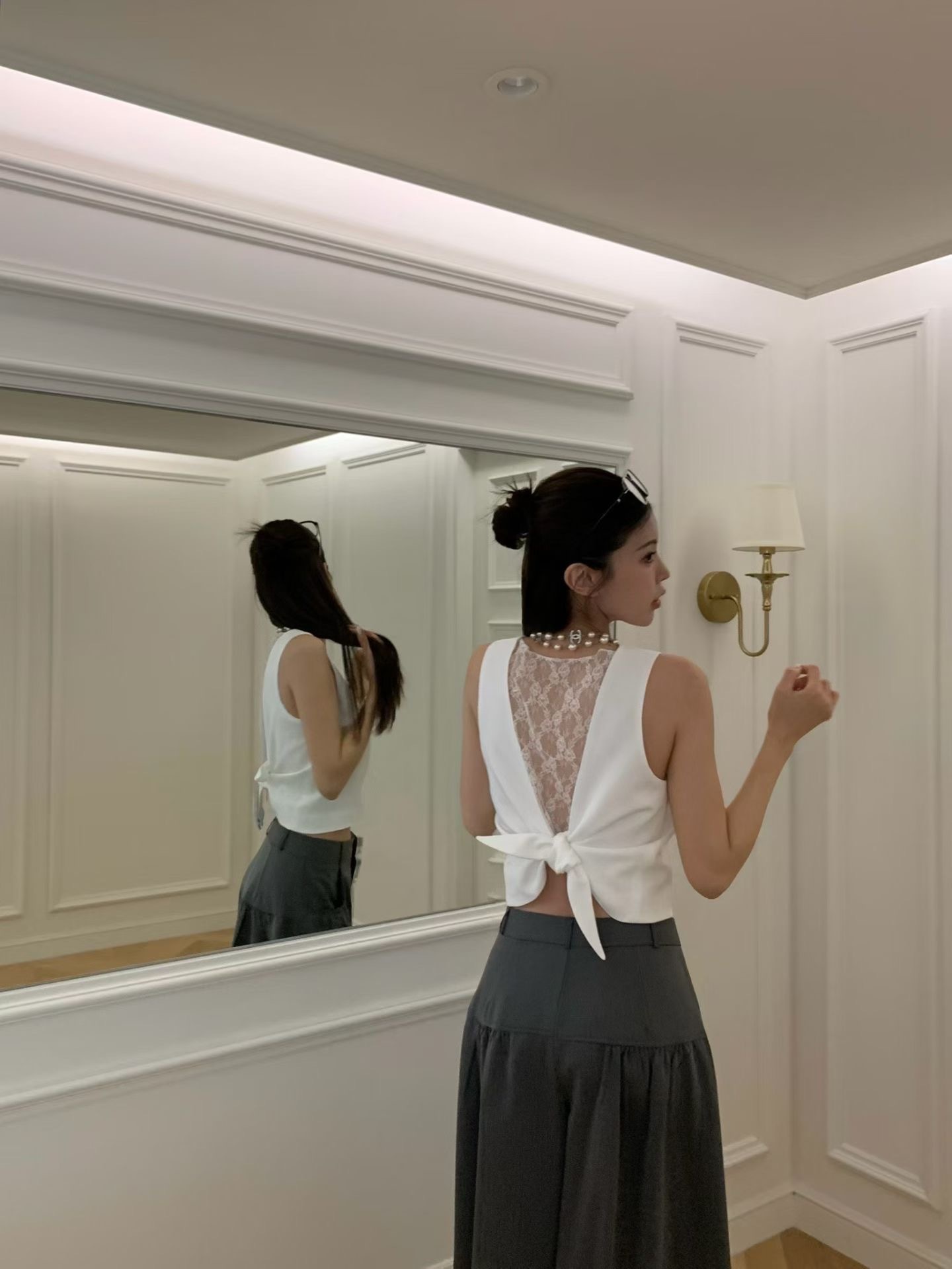 🇰🇷(預購)#AP25 一見鐘情蕾絲美背背心(黑/白)