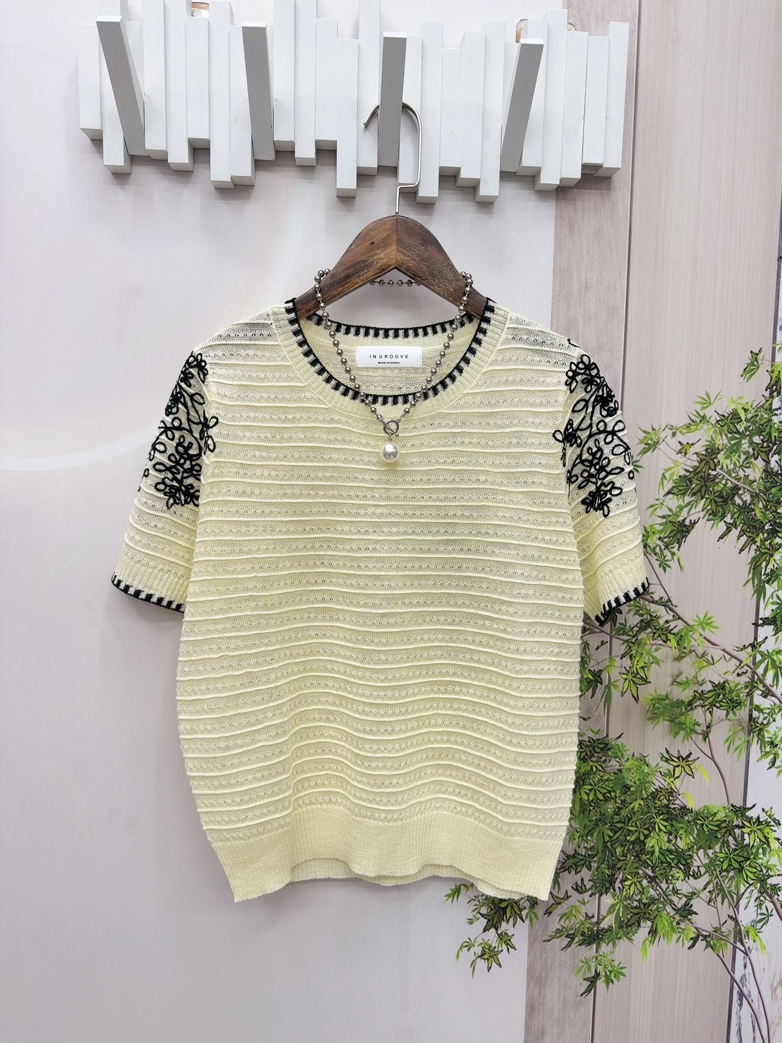 ln 牌子民族花針織top~161B