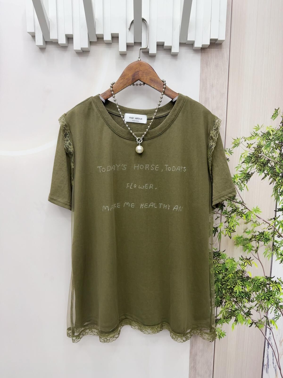 Ma牌子 lace 拼英文字top~161R