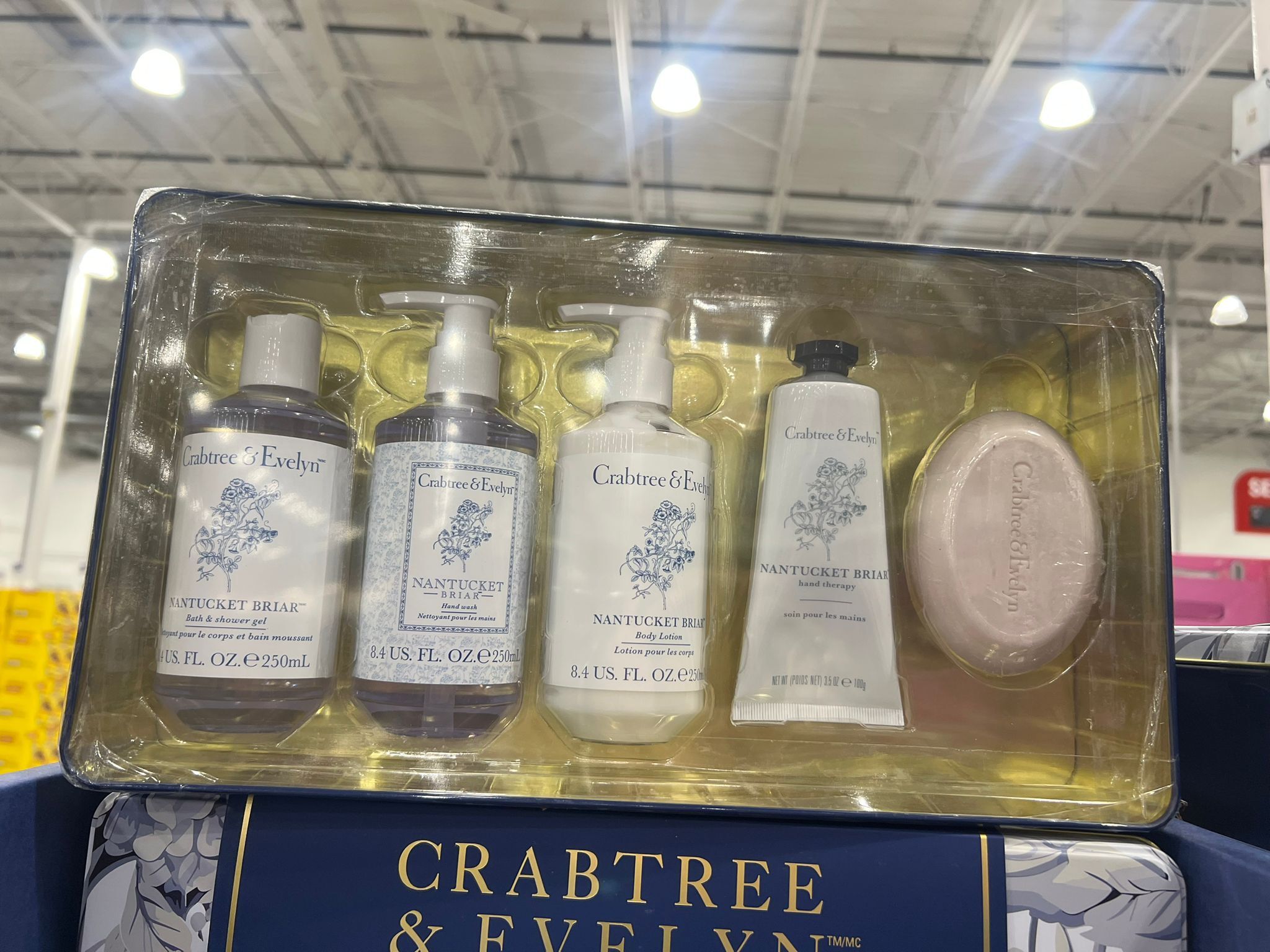 260430 Crabtree & Evelyn水澤香蕀叢花系列禮盒
