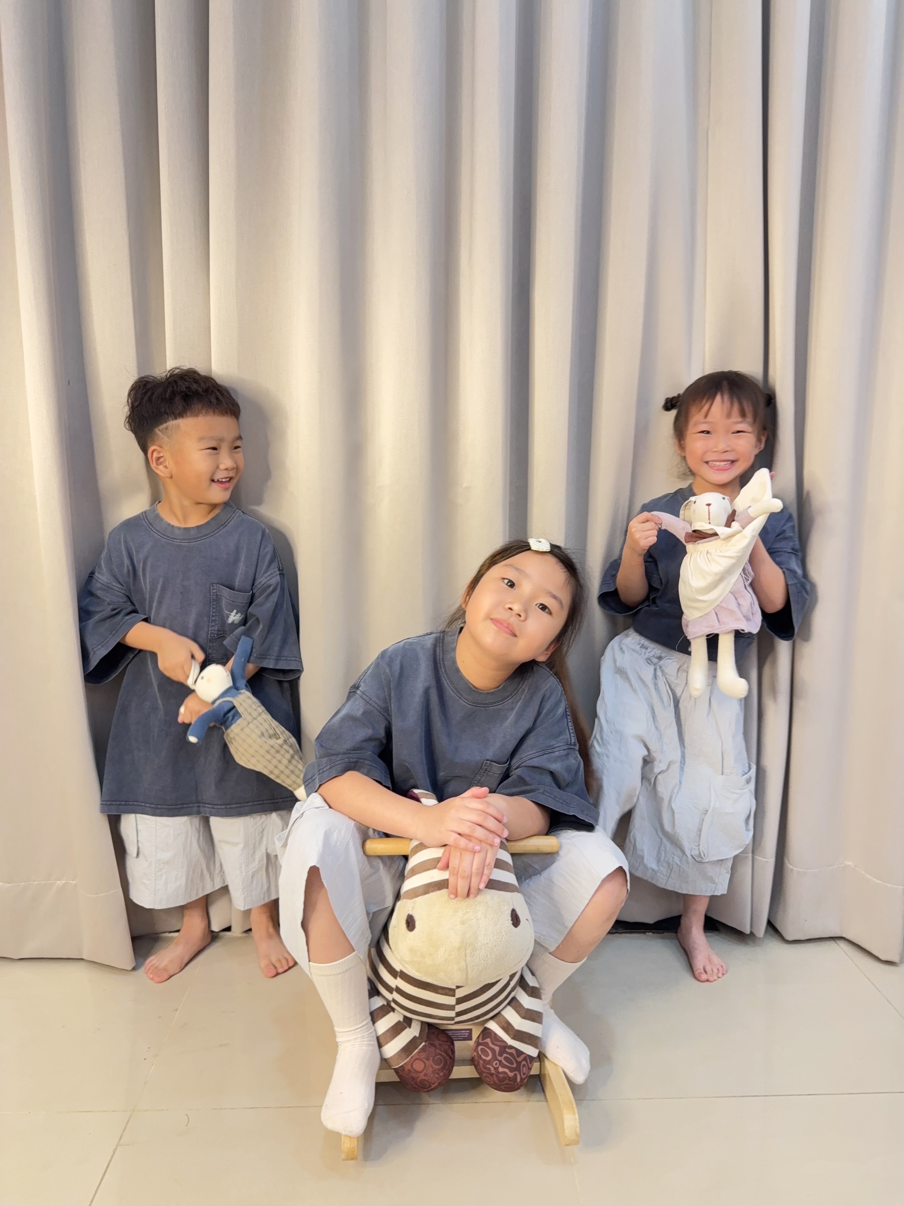 中大童素色休閒短褲