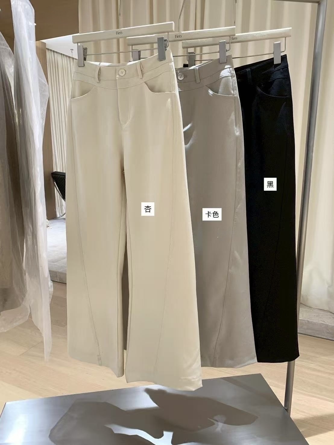 804 壓線小設計長腿休閒西褲