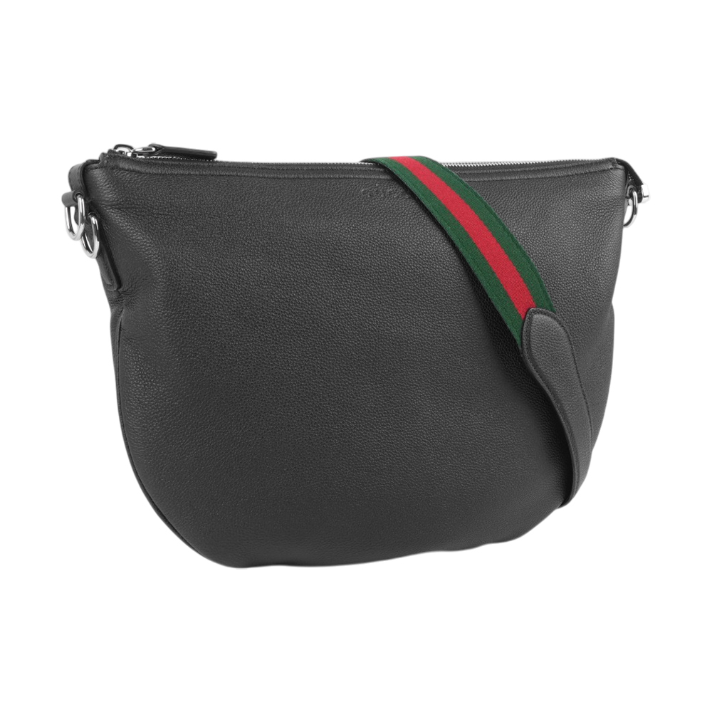 【GUCCI】B 系列粒紋皮革小款彎月斜背包(黑色)