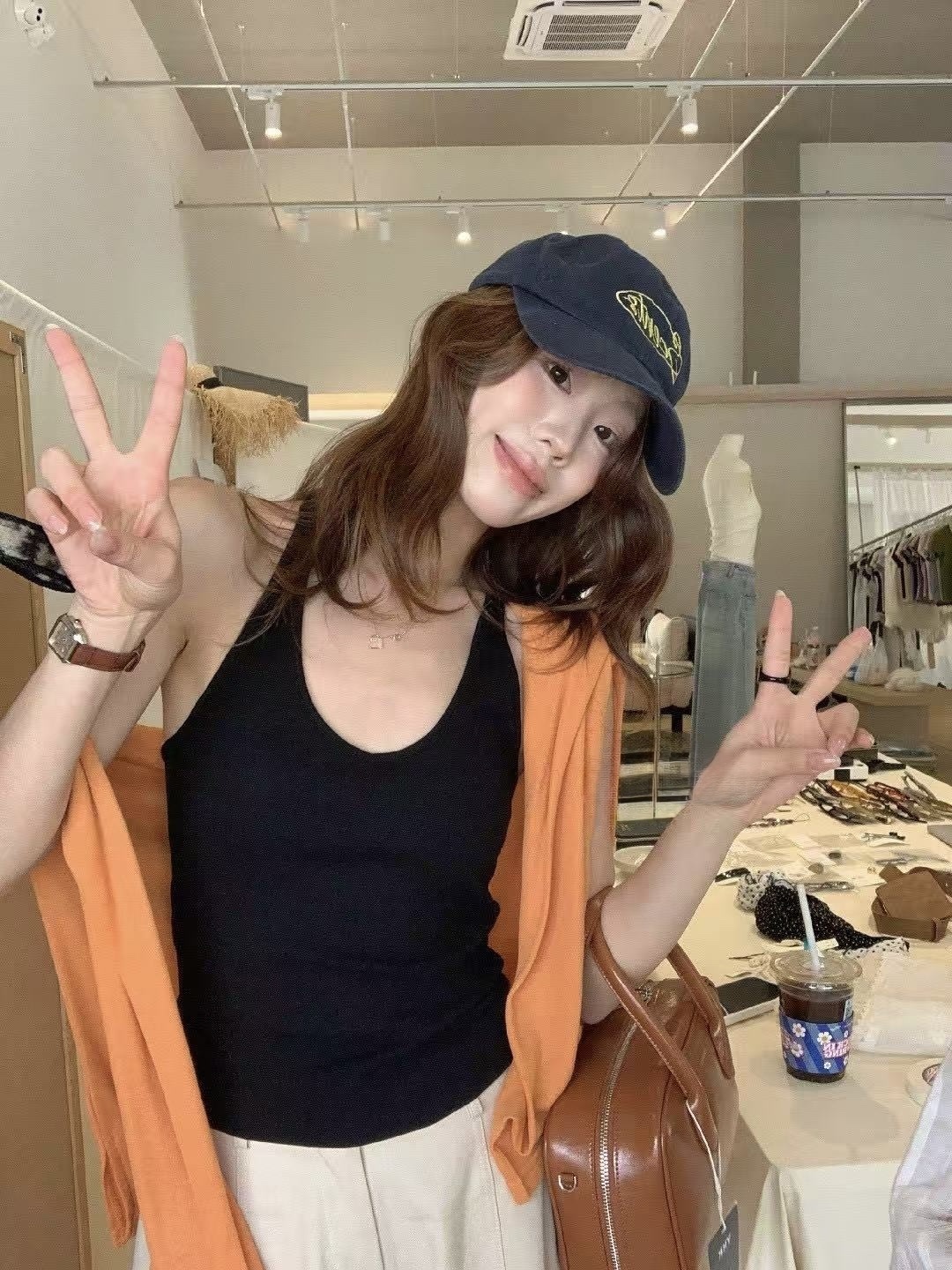 1632 掛脖後工字美背Bratop