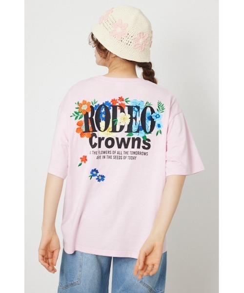 260430 RODEO CROWNS 花朵綻放刺繡TEE