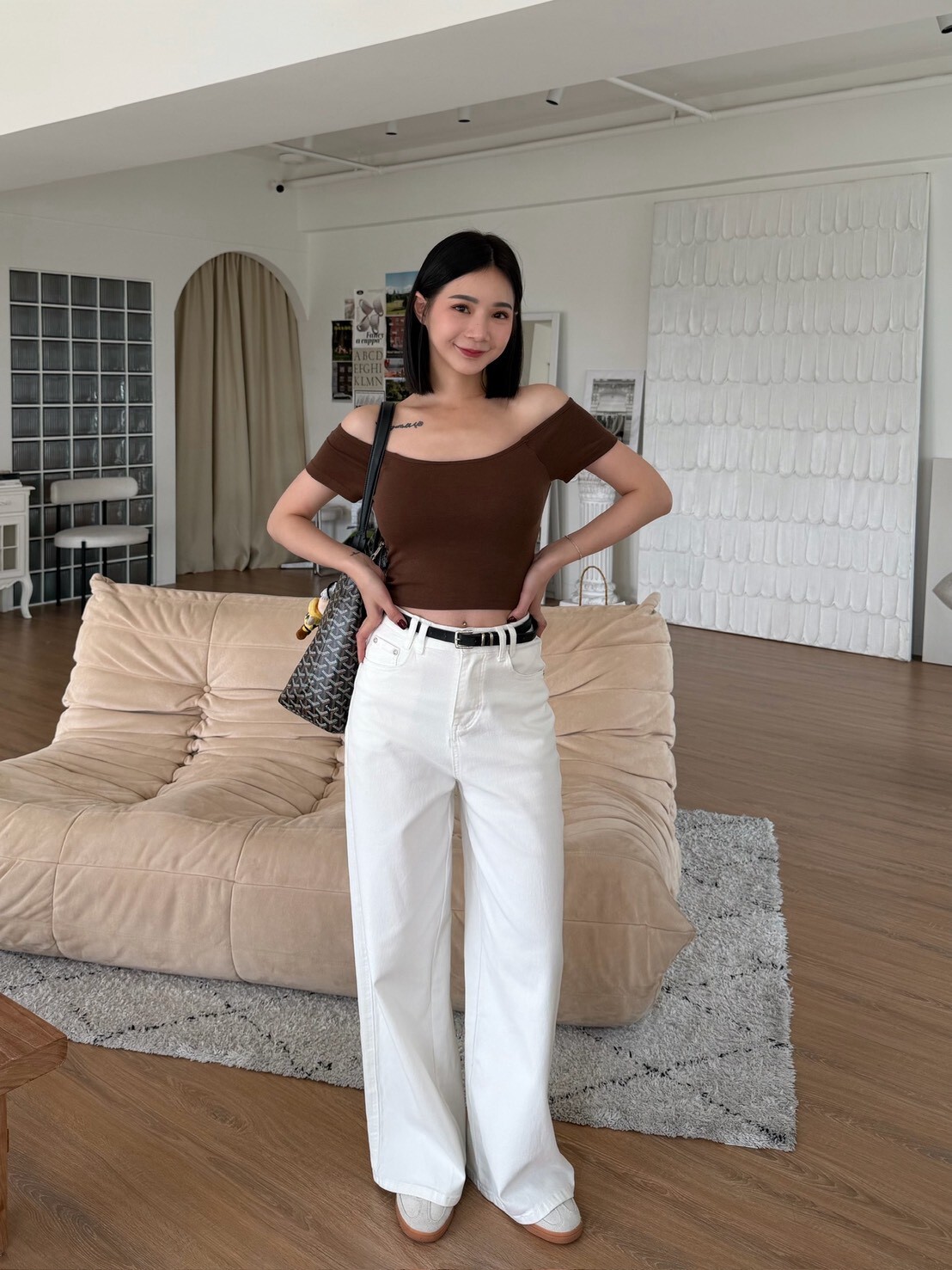 大圓領彈性BRATOP