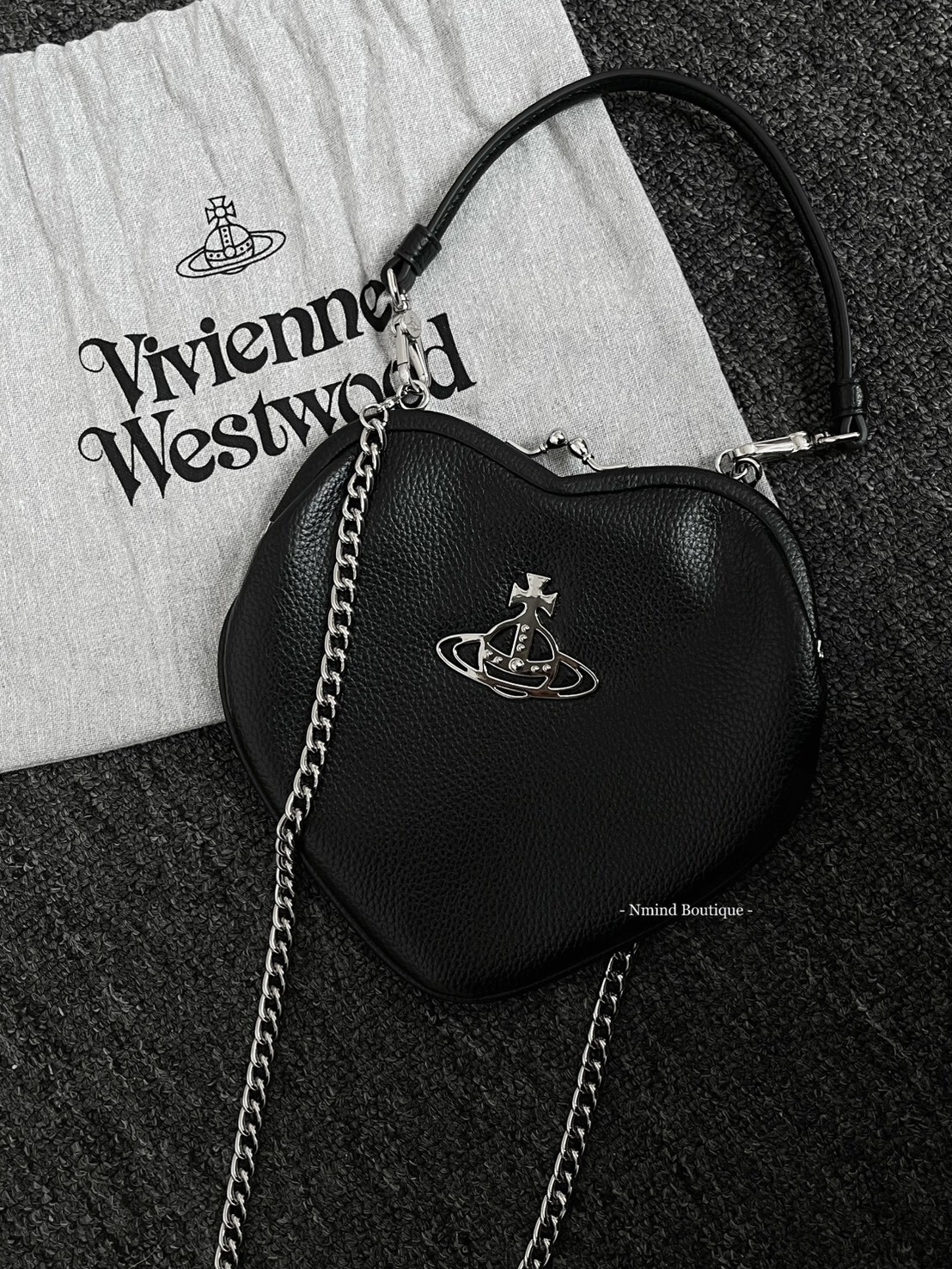 <快速出貨> Vivienne Westwood Belle Heart Frame Purse 心型星球口金包