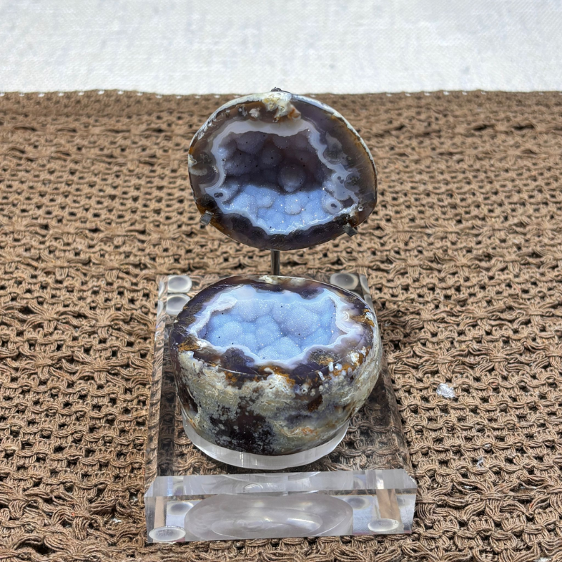HKHG0430-092 幽藍海月聚寶盆 帶蓋藍晶瑪瑙晶洞擺件 (A92)