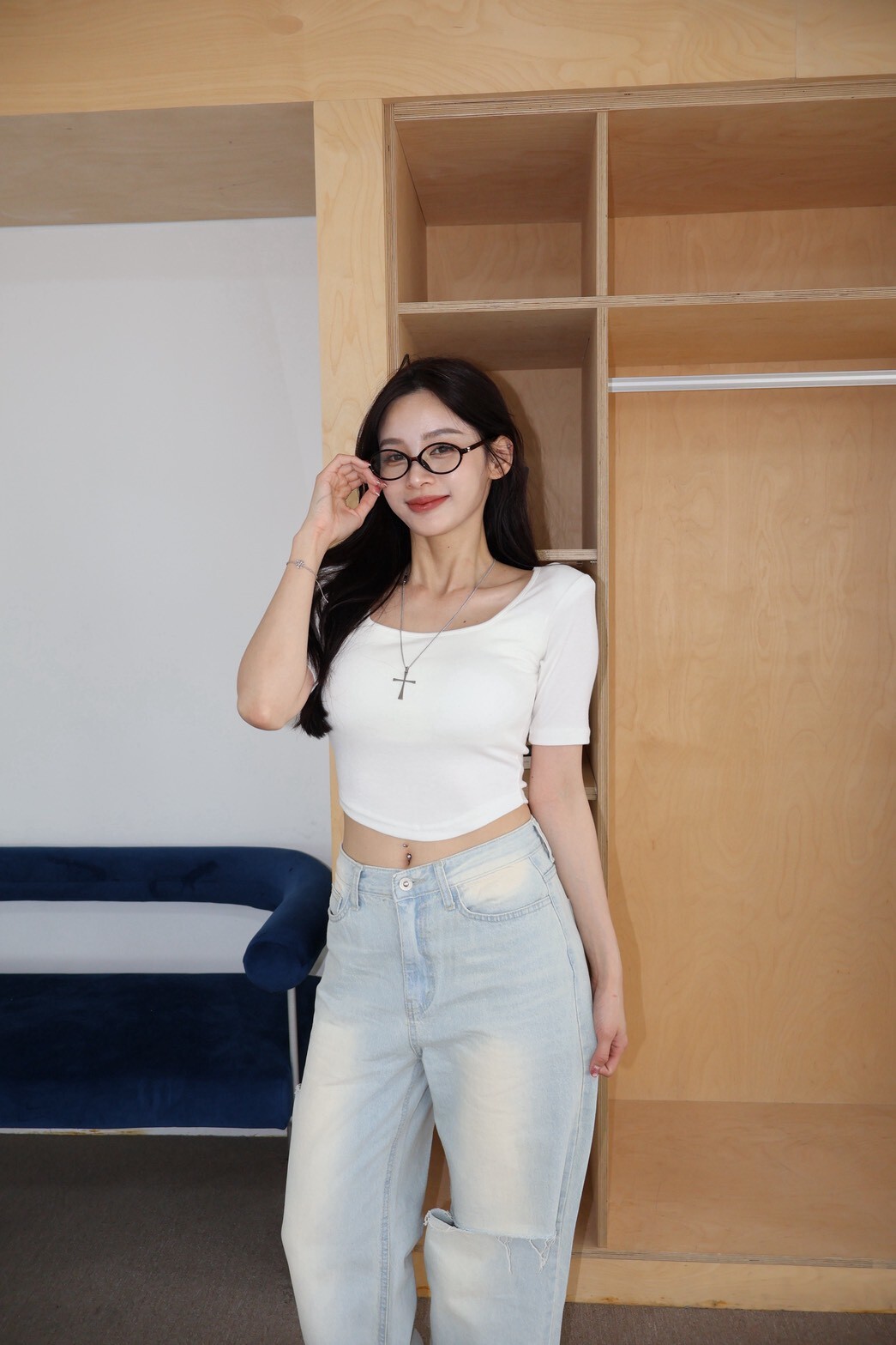 K466 簡約U領休閒T