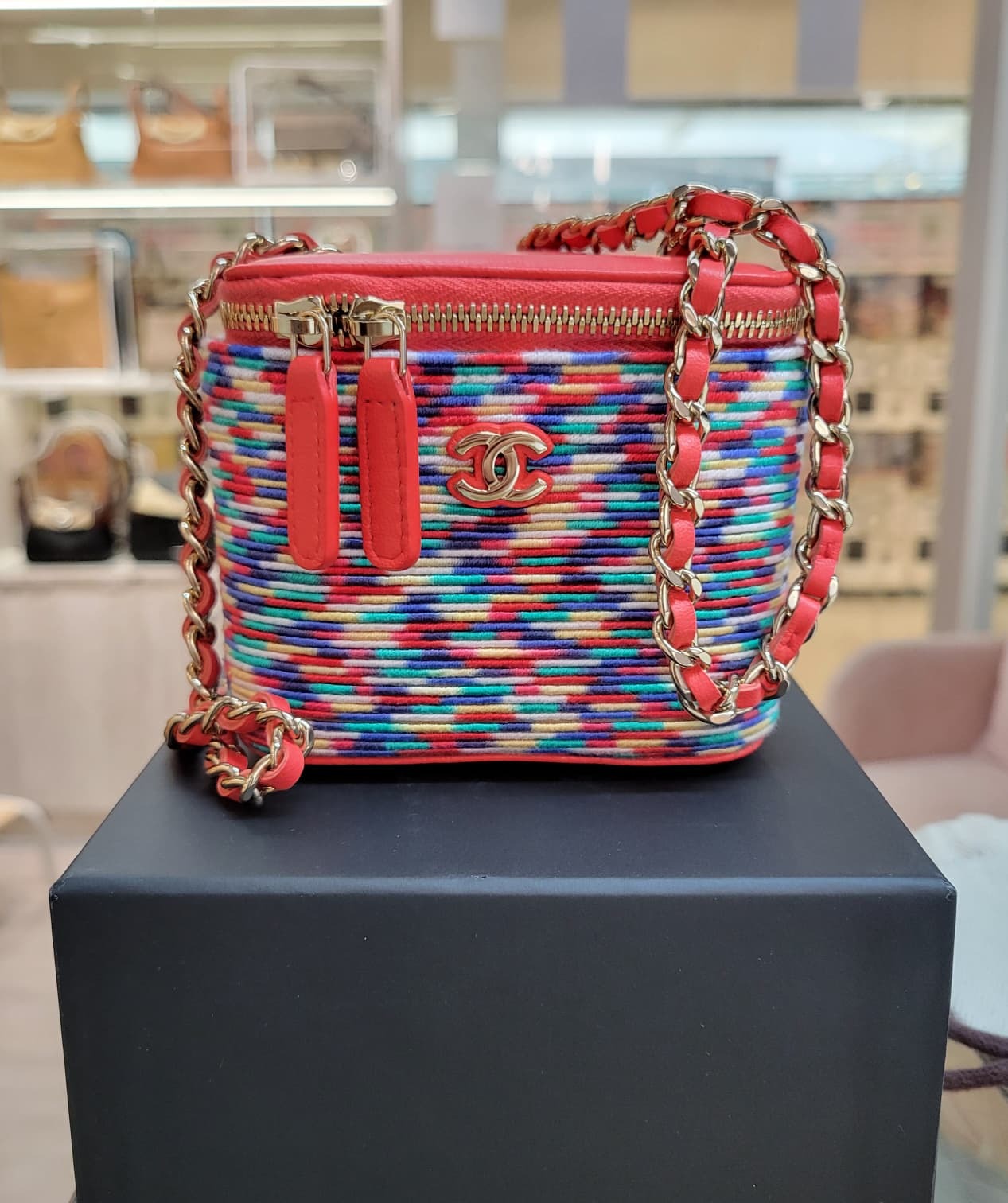 99%/UNUSED CHANEL AP1998 MINI VANITY MUTICOLOUR 鏈條化妝包