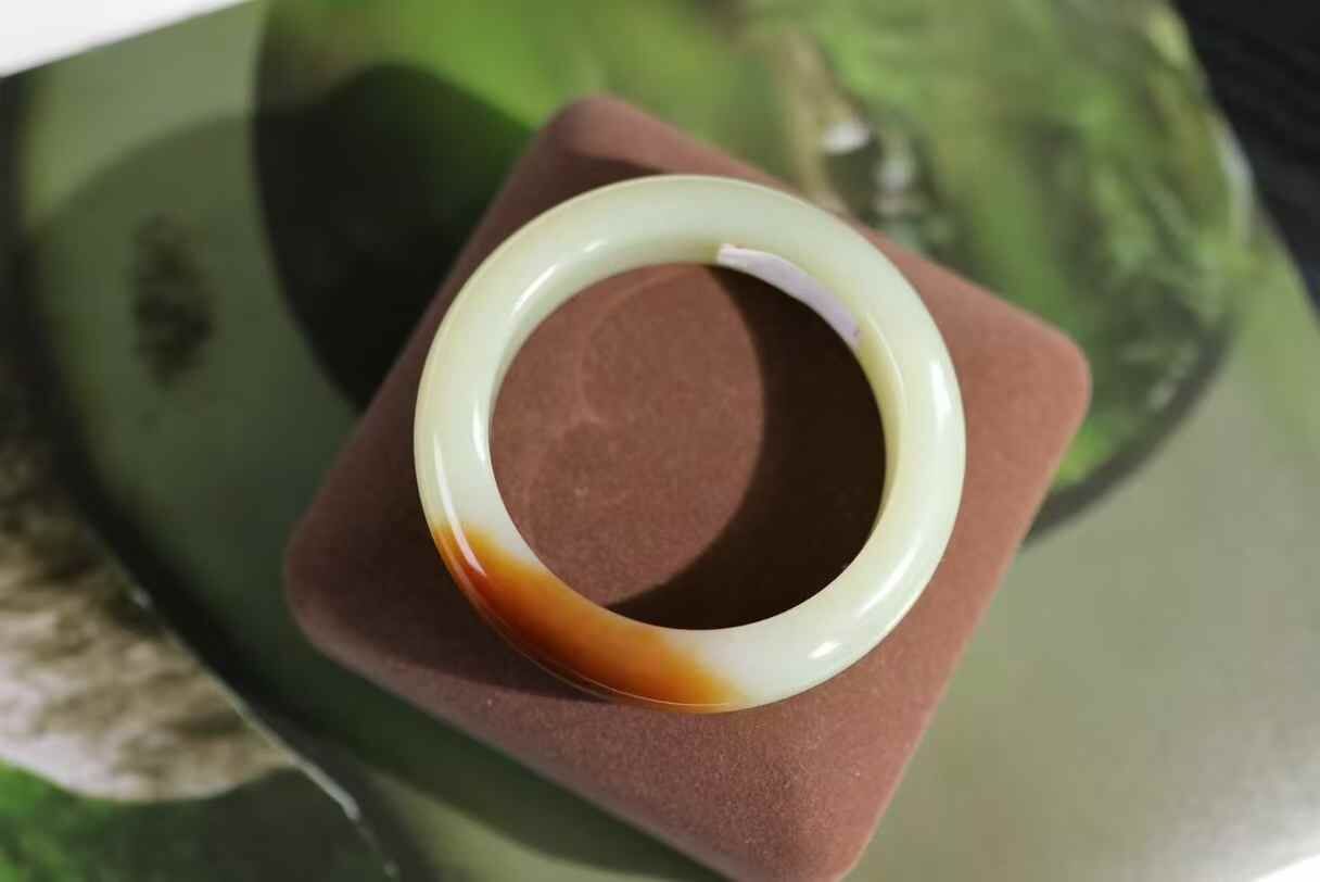 416726 55mm和田玉糖黃白手鐲 (54-56)