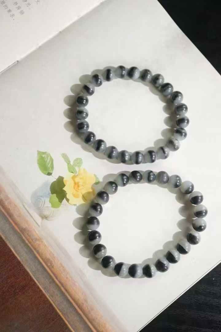 416731 和田玉青花手串 (8mm直徑)