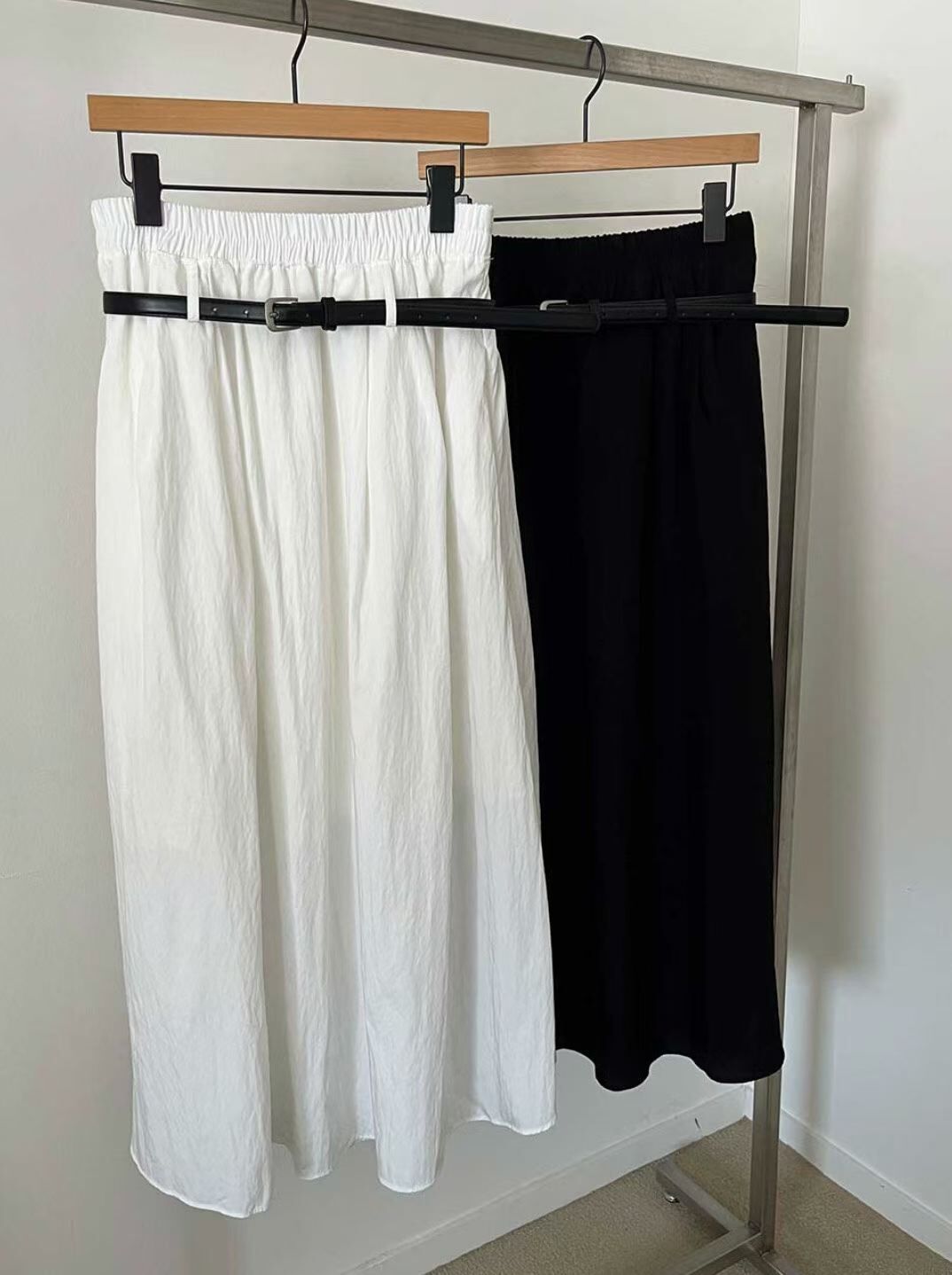 PN6125 微皺皮帶長裙