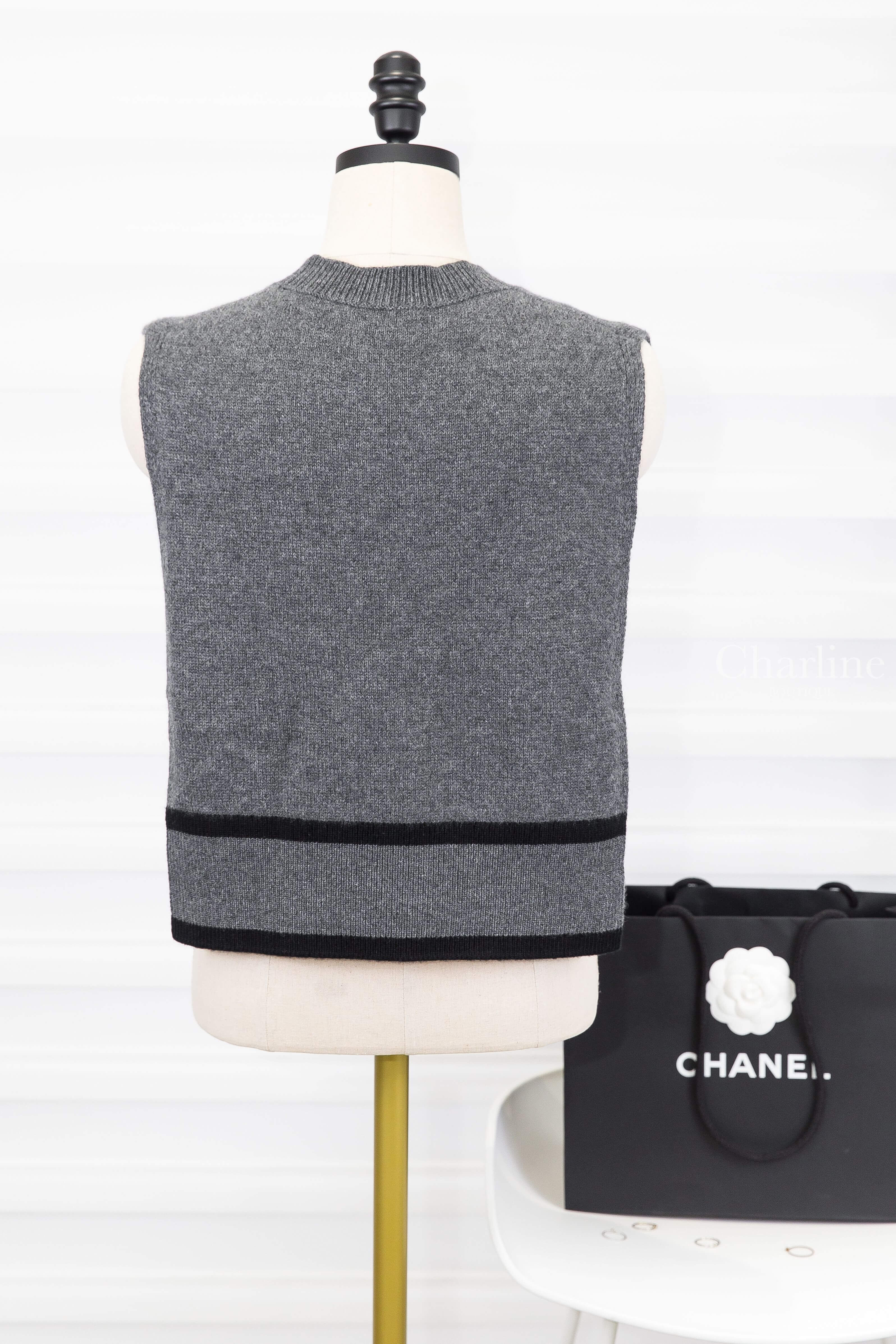 Chanel Collar 灰色針織黑線條CC喀什米爾無袖背心-Charline Boutique 精品代購
