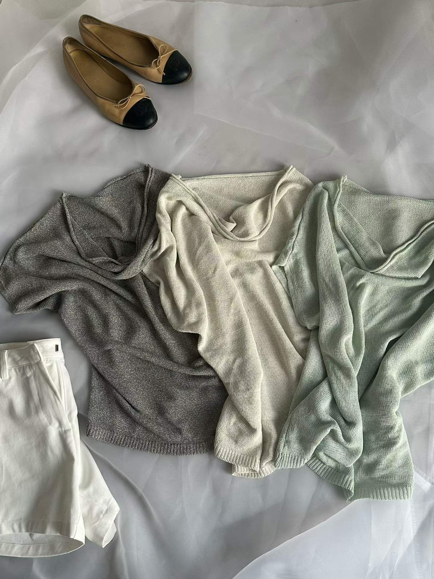 PN6133 捲邊一字領針織上衣