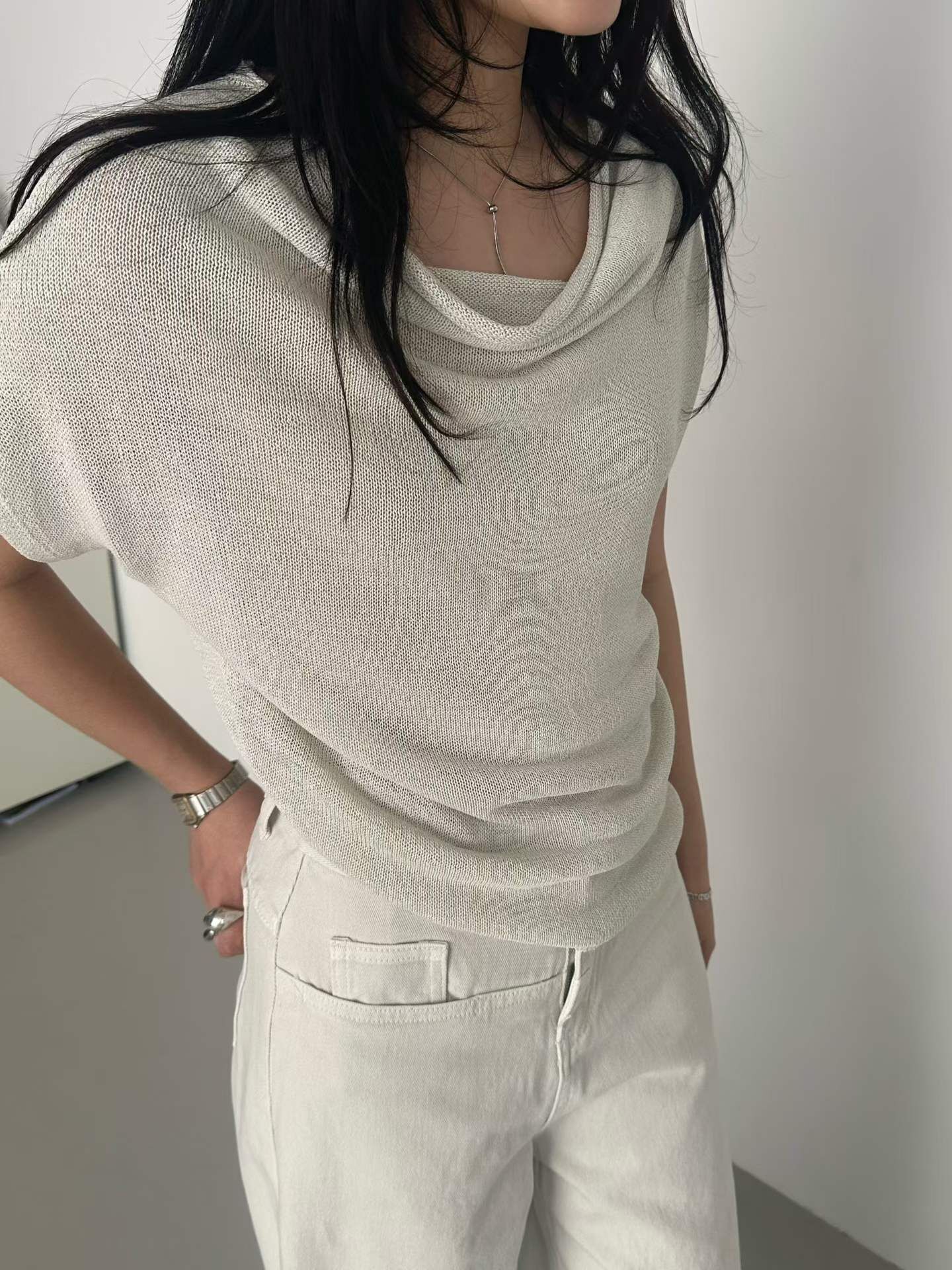 PN6133 捲邊一字領針織上衣