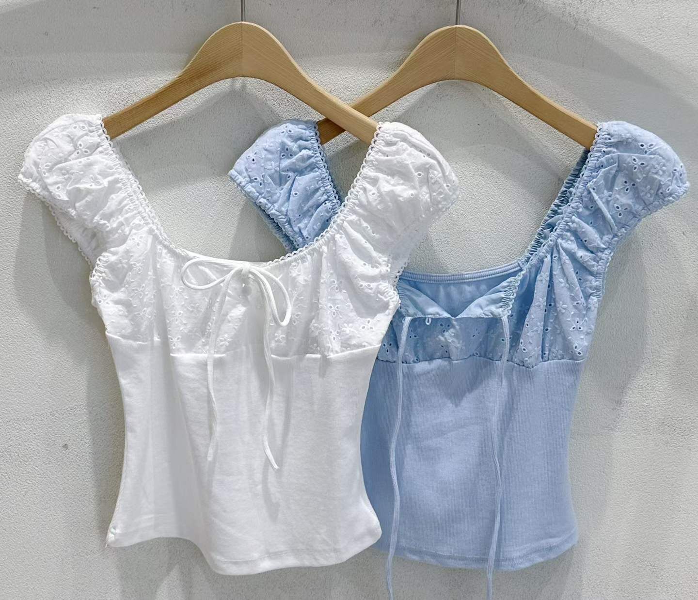 SU6114 甜美蝴蝶結鏤空U領背心