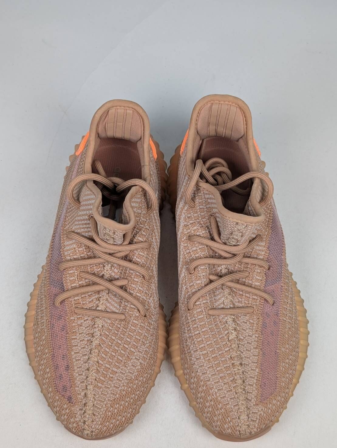 微瑕疵-左右腳中底色差 EG7490/8 Adidas Yeezy Boost 350 V2 Clay 美洲限定 黏土