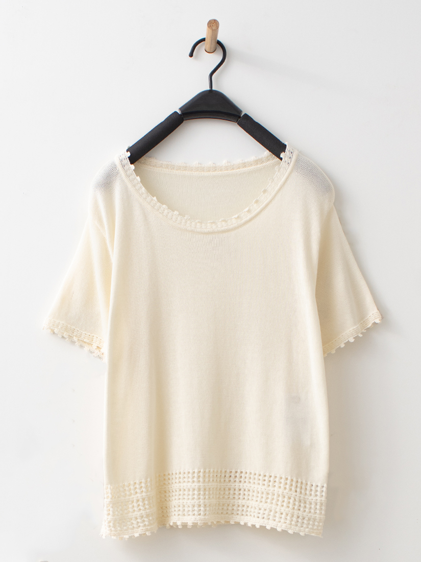 天絲棉下擺簍空緹花流蘇短袖針織上衣