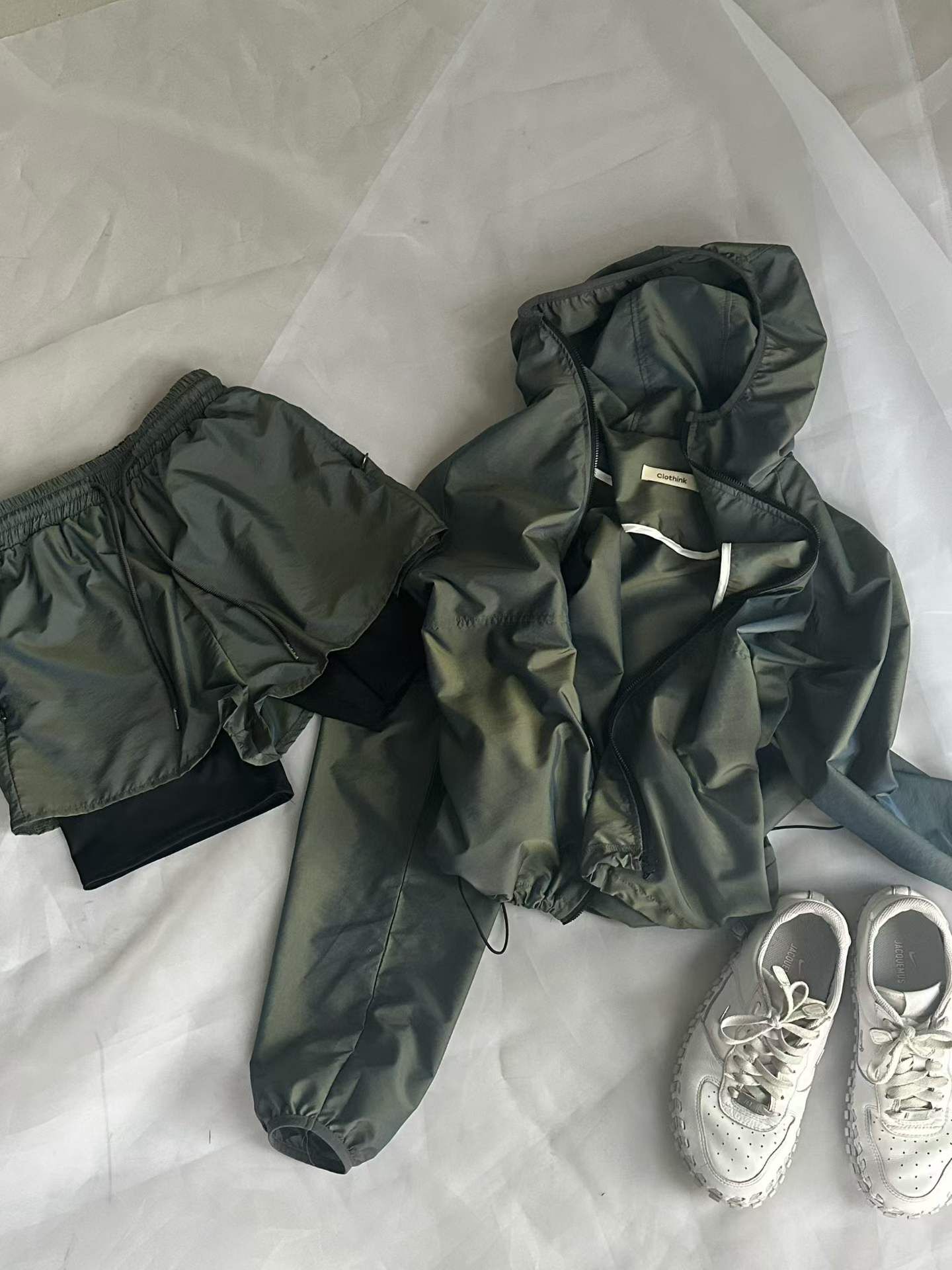 PN6143 煥彩運動雙層短褲