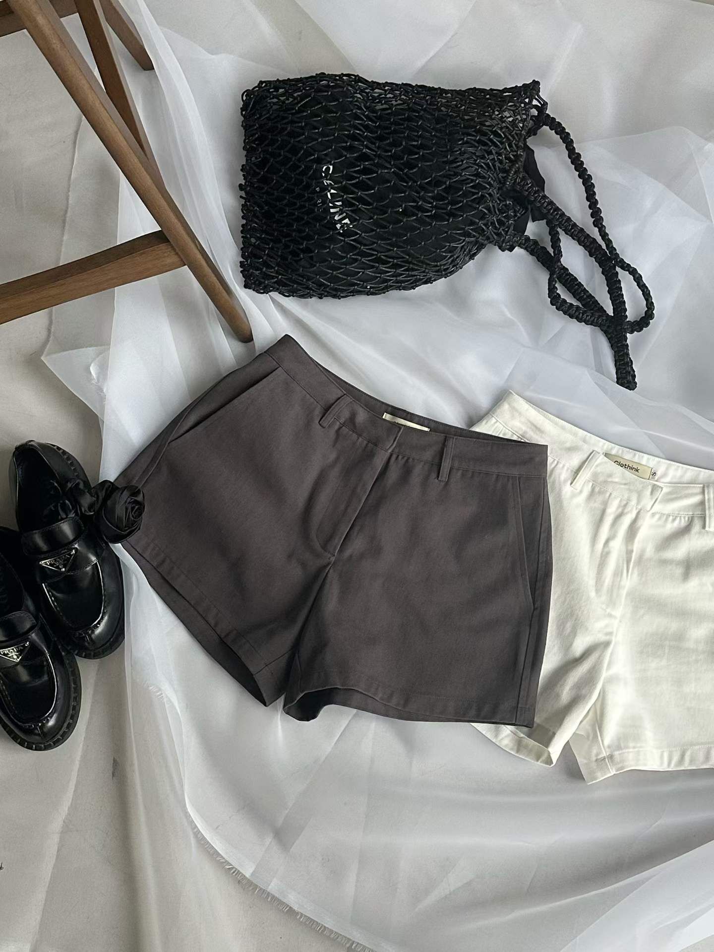 PN6146 隱扣包臀短褲