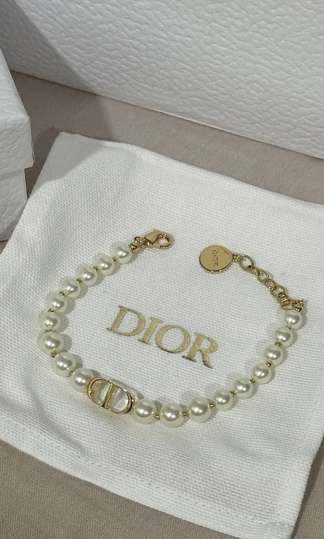 Dior 30Montaigne手鍊 白色