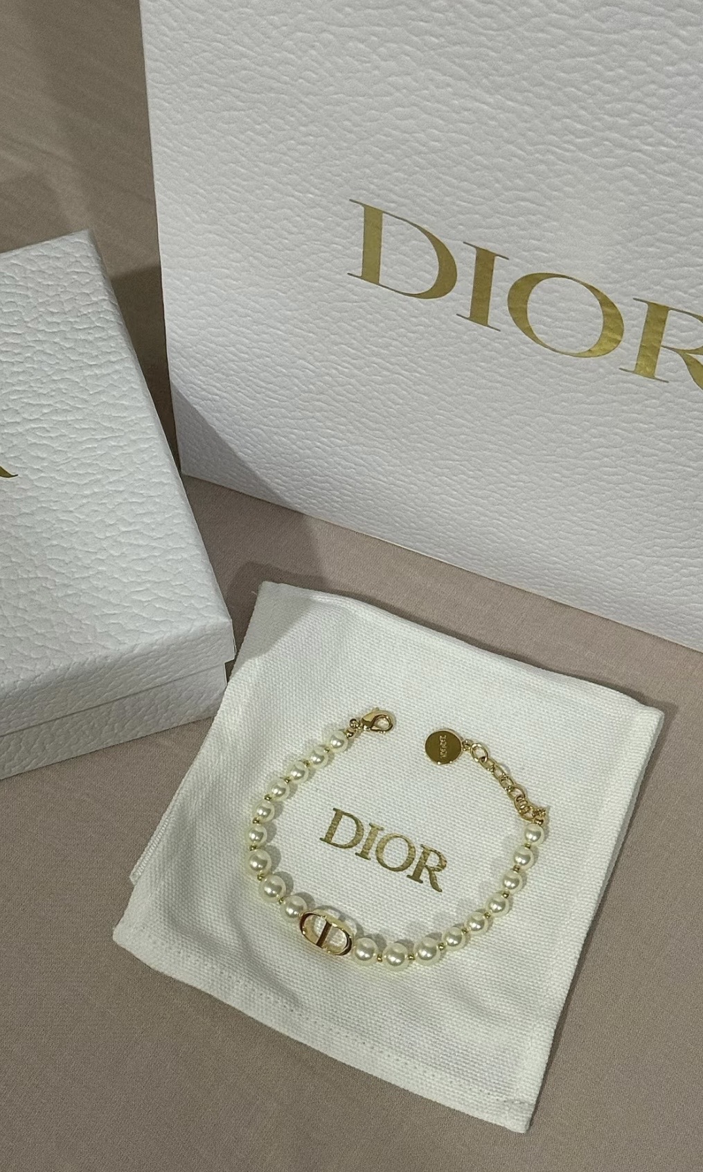 Dior 30Montaigne手鍊 白色