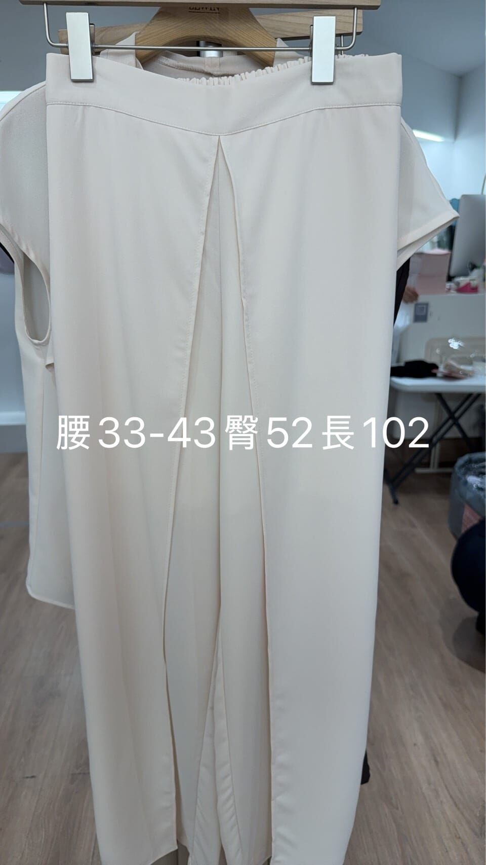 LW6109 縐紗飄逸長褲