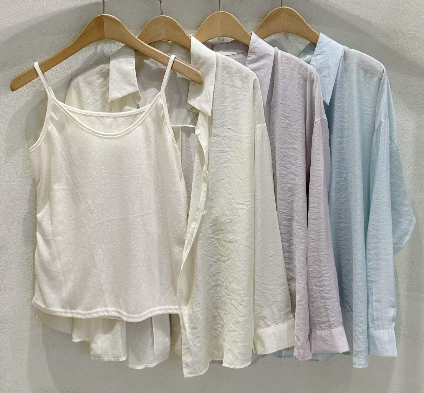 SU6140 軟綿吊帶背心皺皺襯衫套裝